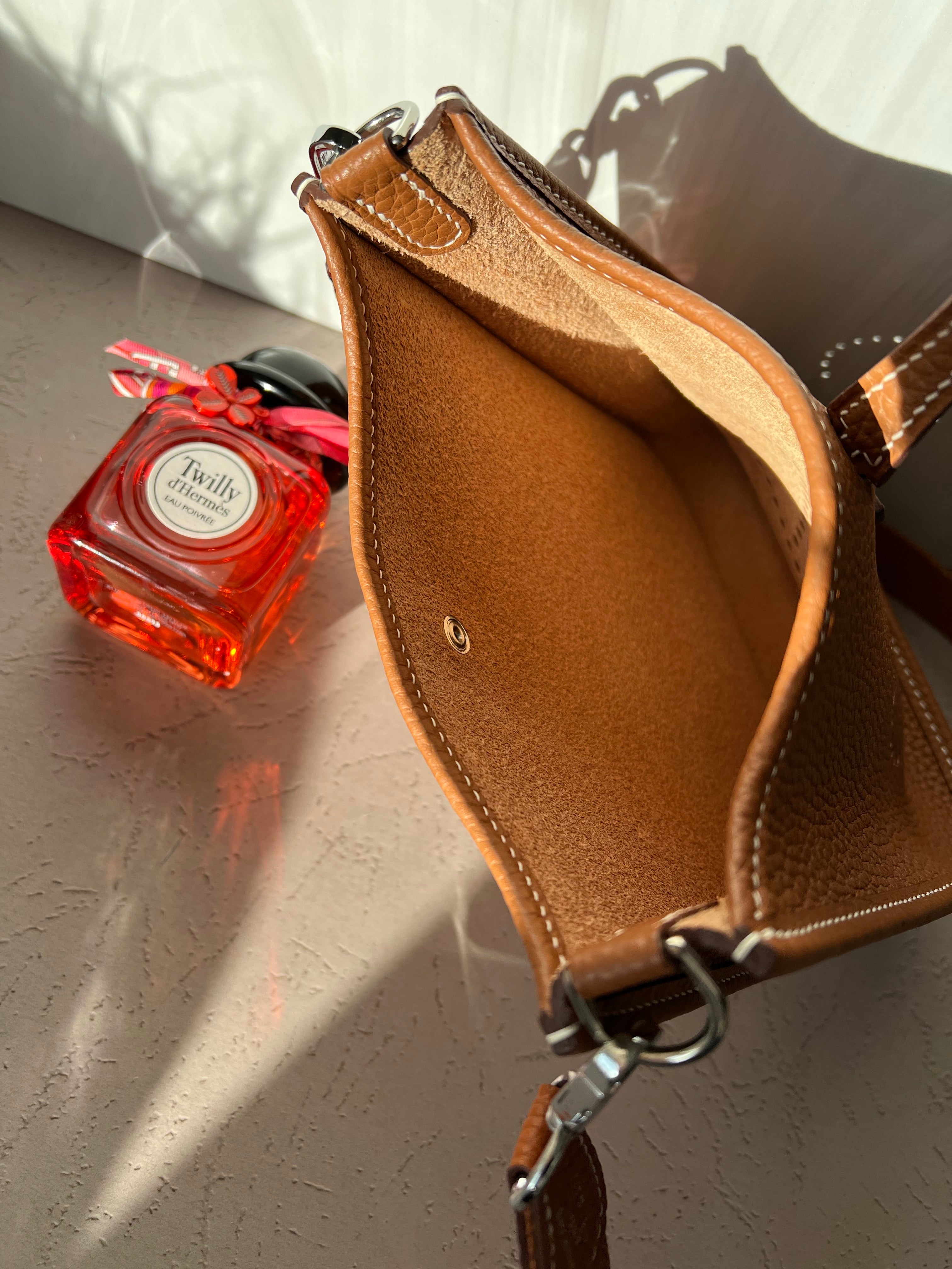 [TOP] HERMES Evelyne Bag 16cm - Gold