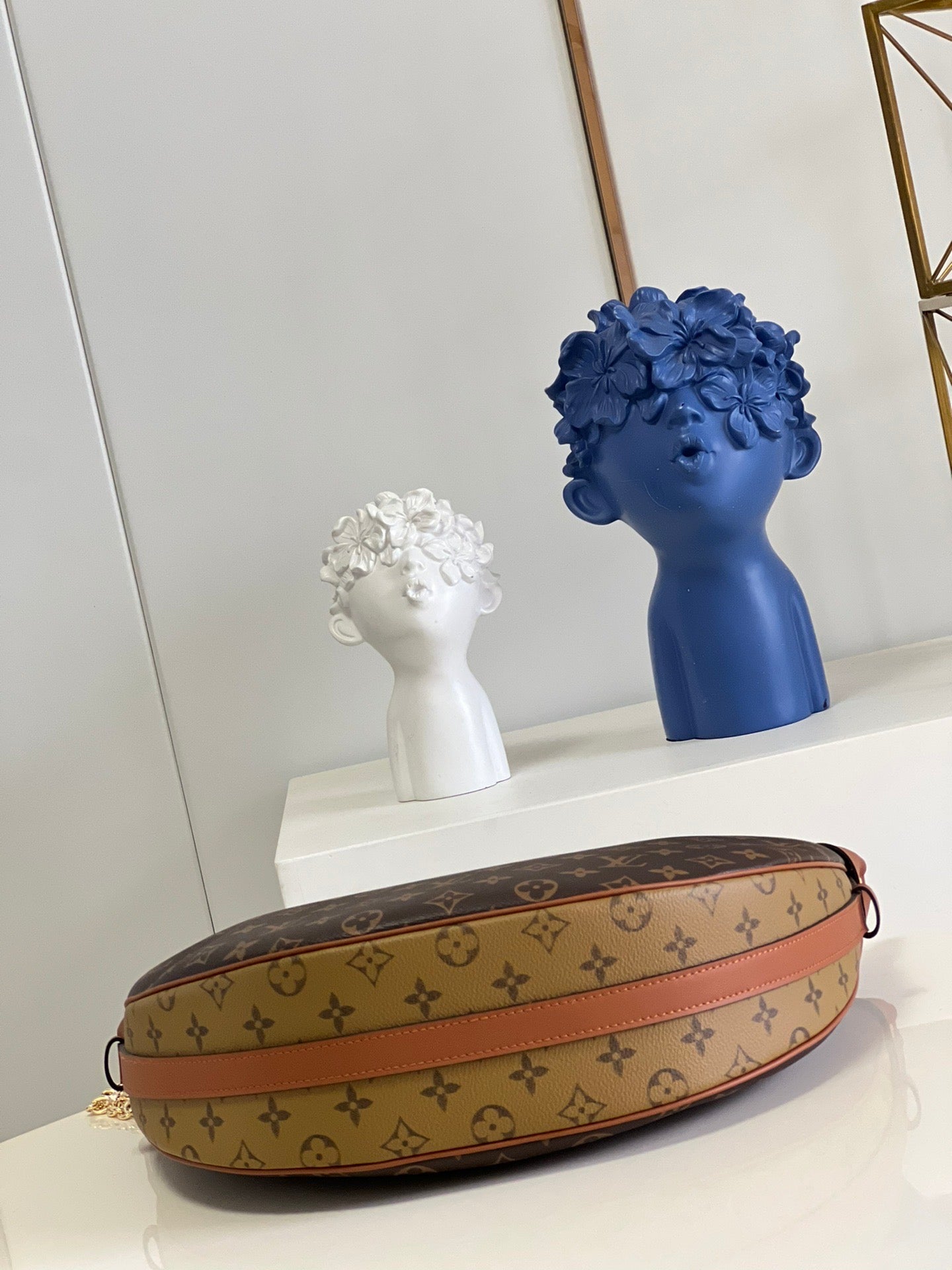 [TOP] Louis Vuitton LV Loop GM Hobo Monogram Bag 38×30×10 cm-Brown