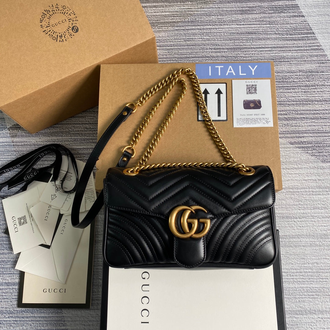 [TOP] GUCCI G*G Marmont Bag Small 26cm - Black GHW