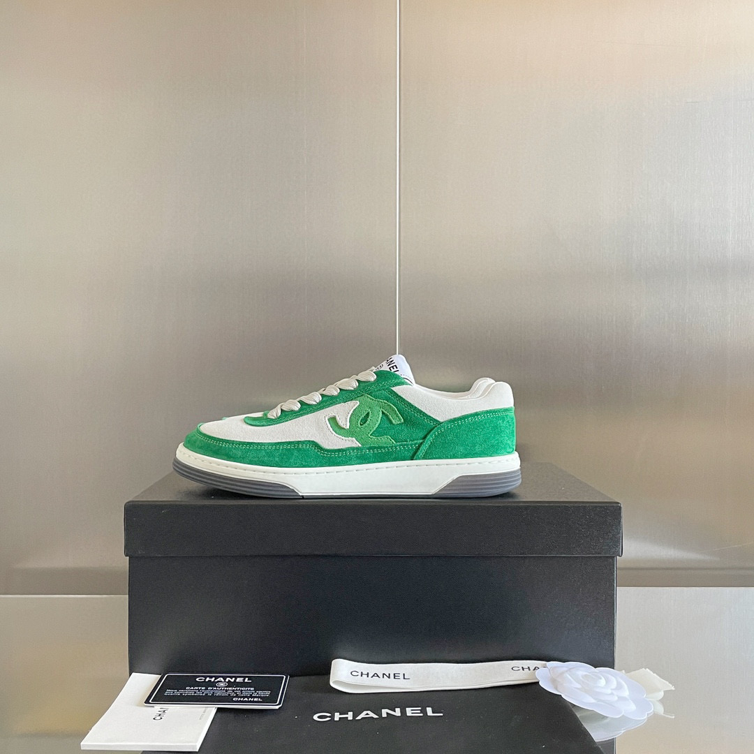 [TOP] CHANEL Two Tone Sneaker - 6 Colours