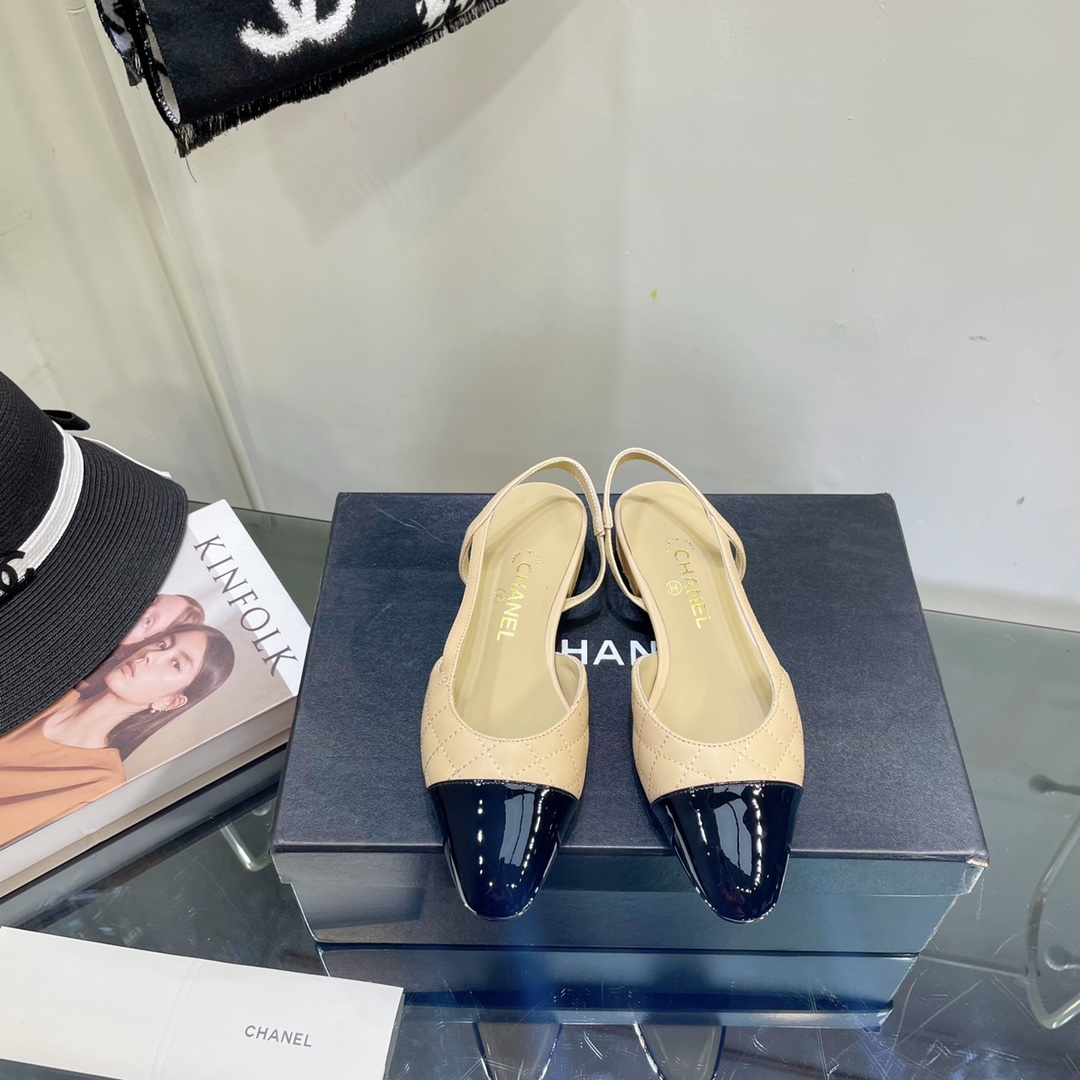 [TOP] CHANEL Two Tone Plaid Flats  - 4 Colours