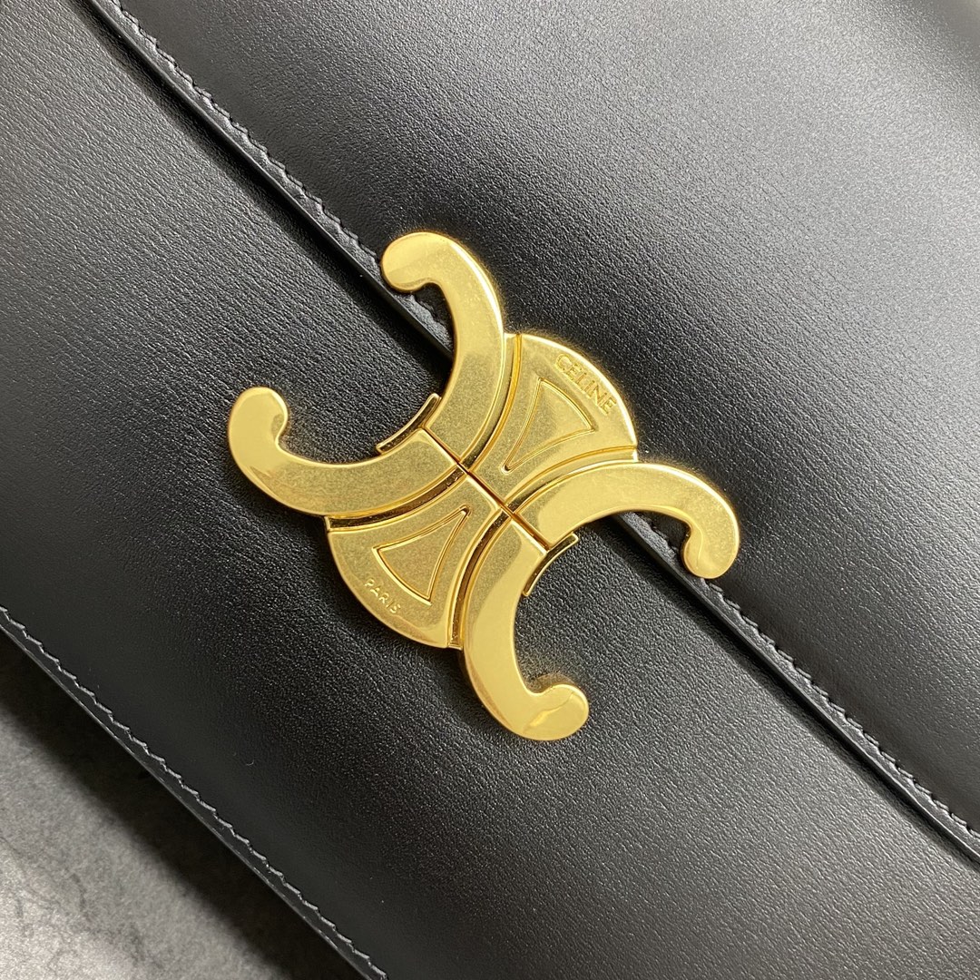 [TOP] CELINE Triomphe Shoulder Bag  22-16-6 - Black