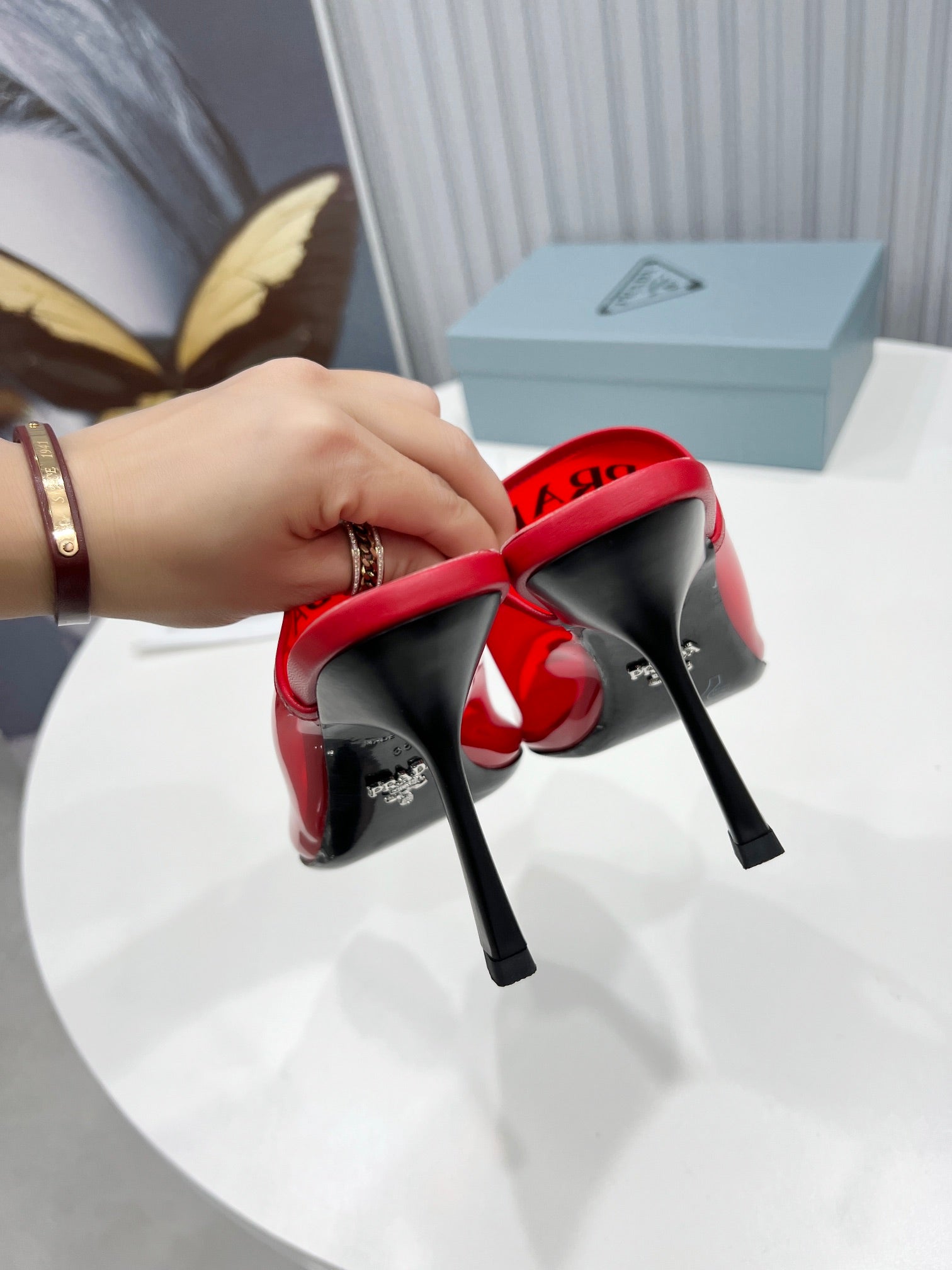 [TOP] PRADA Logo-print Plexiglas High-heel Slides - Red