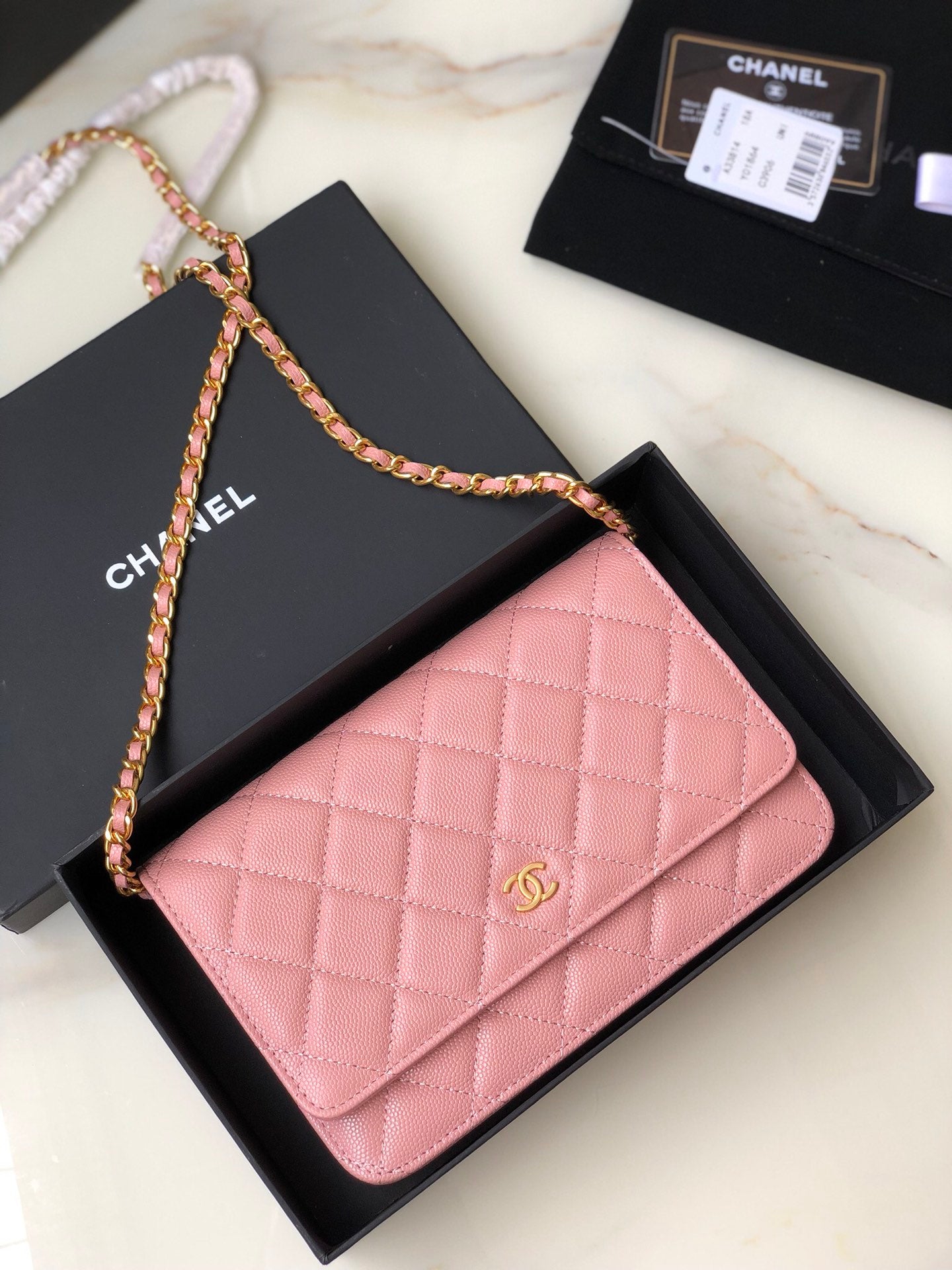 [TOP] CHANEL WOC Bag Caviar Leather - Pink