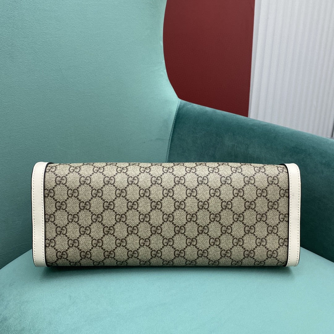 [TOP] GUCCI G*G Padlock Chain Small Tote  - White