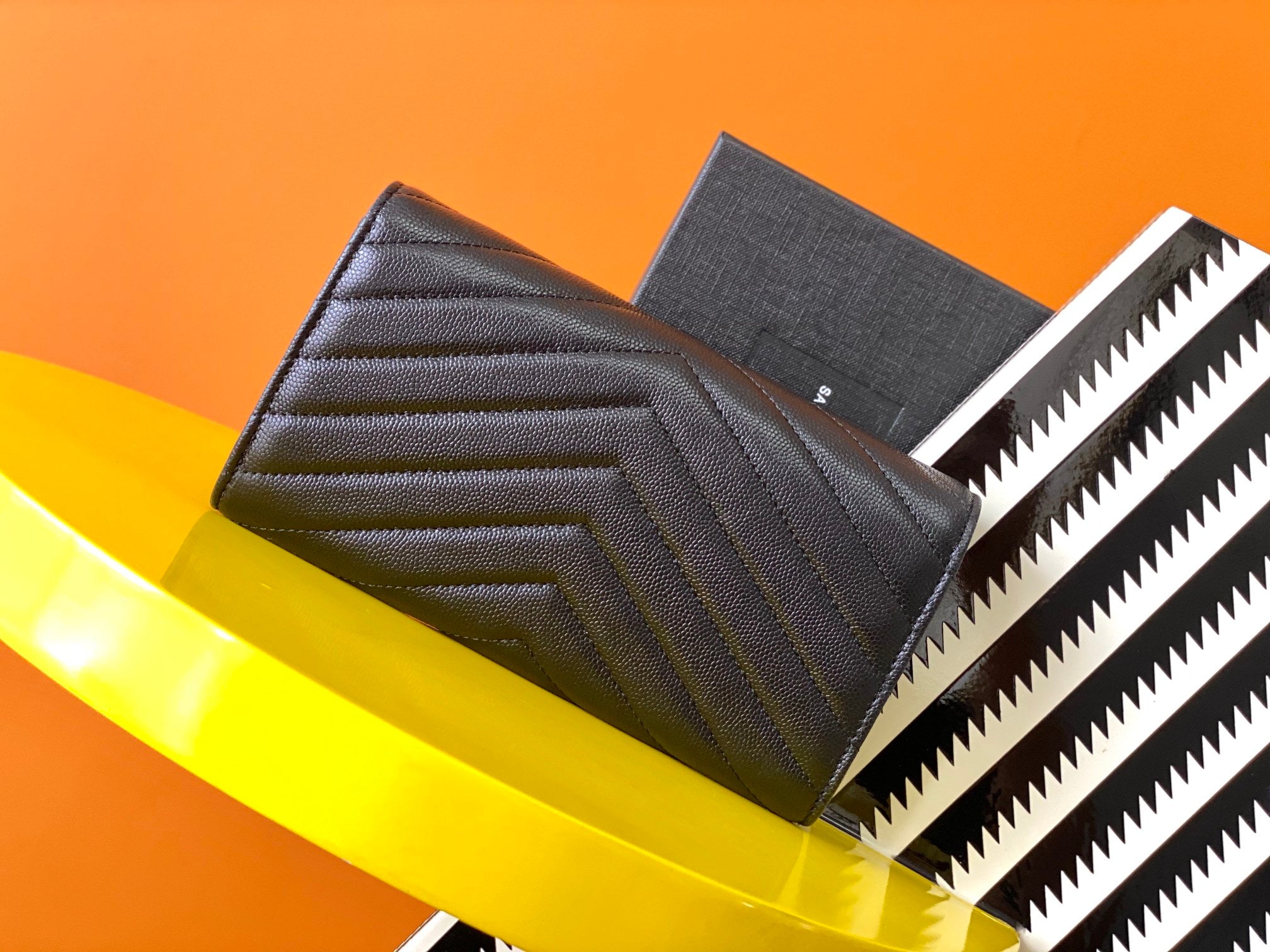 [TOP] Yves Saint Laurent YSL Chevron Quilted Grained Leather Metalsse Wallet - Black w GHW