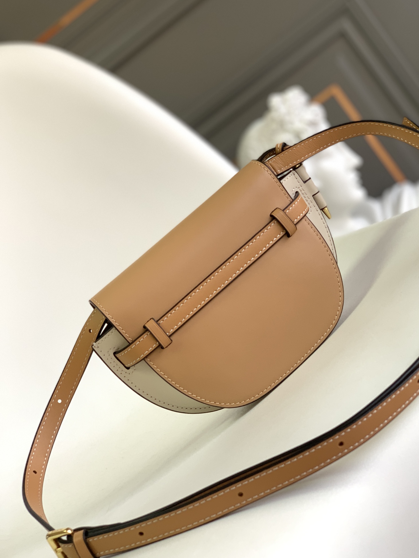 [TOP] LOEWE Mini Gate Bag 15x12.5x8cm - Amber