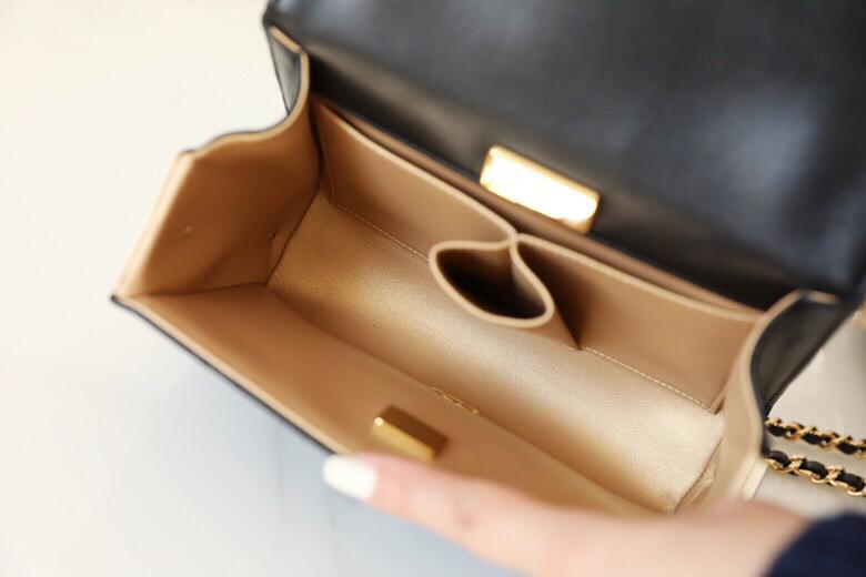 [TOP] CHANEL Box  Flap Bag with Metal Sides Mini - Black & GHW