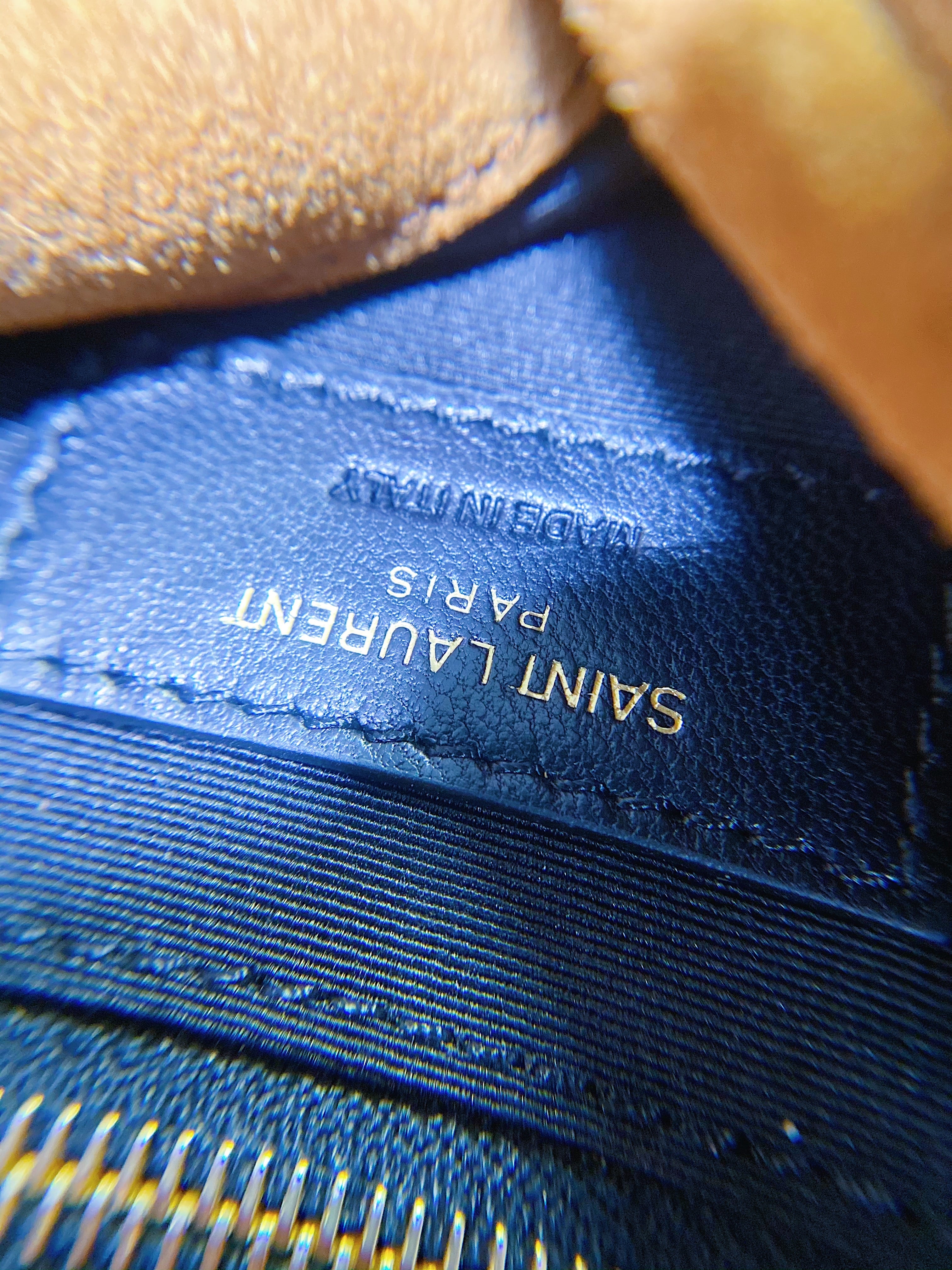 [TOP] Yves Saint Laurent YSL Loulou Puffer Small Suede - Tan