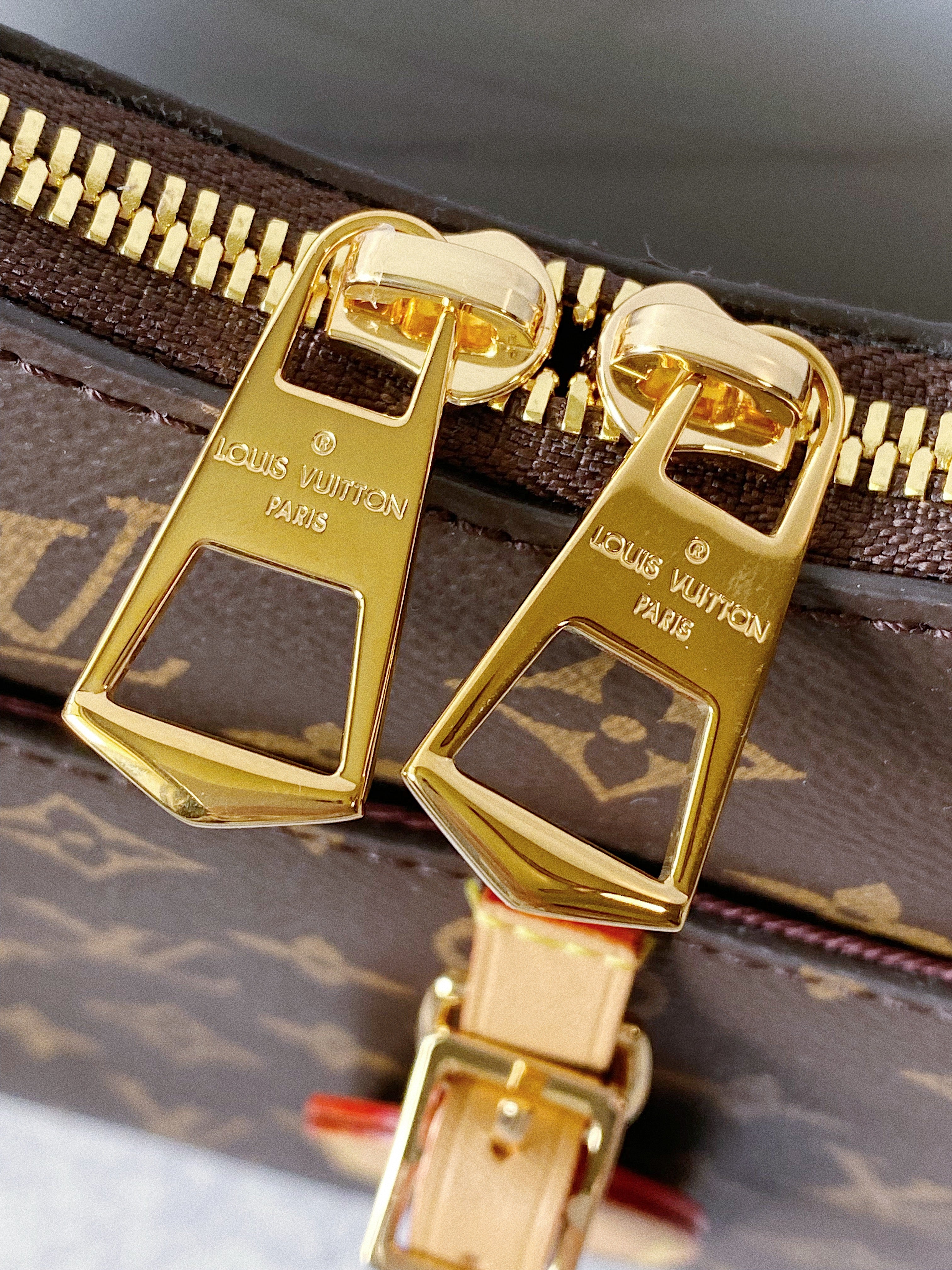 [TOP] Louis Vuitton LV Odeon Monogram Crossbody Bag 28x25x9cm - Beige Trim Leather