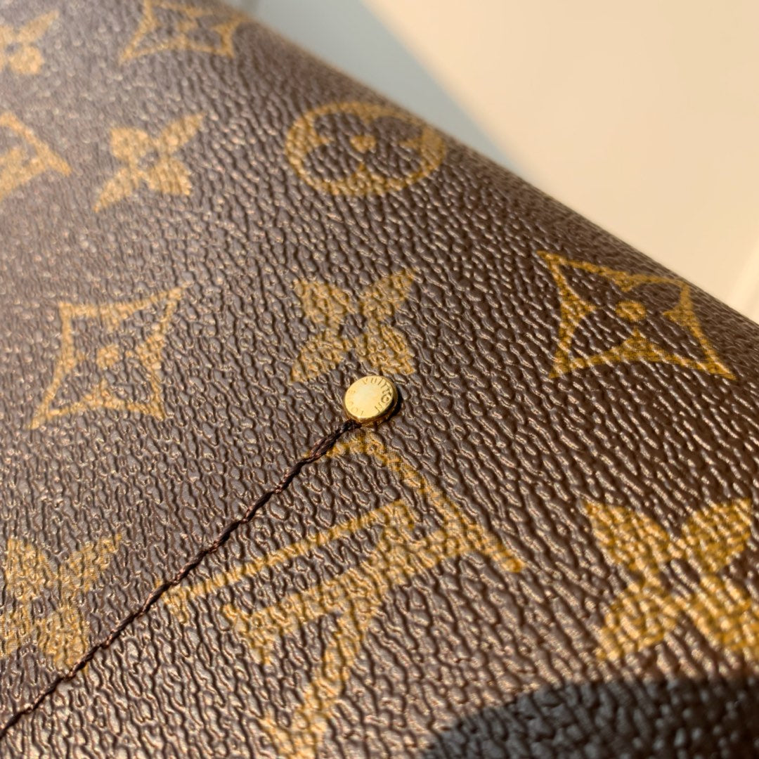 [TOP] Louis Vuitton LV  Favorite  Bag MM 24x15.5x4.5cm-Brown