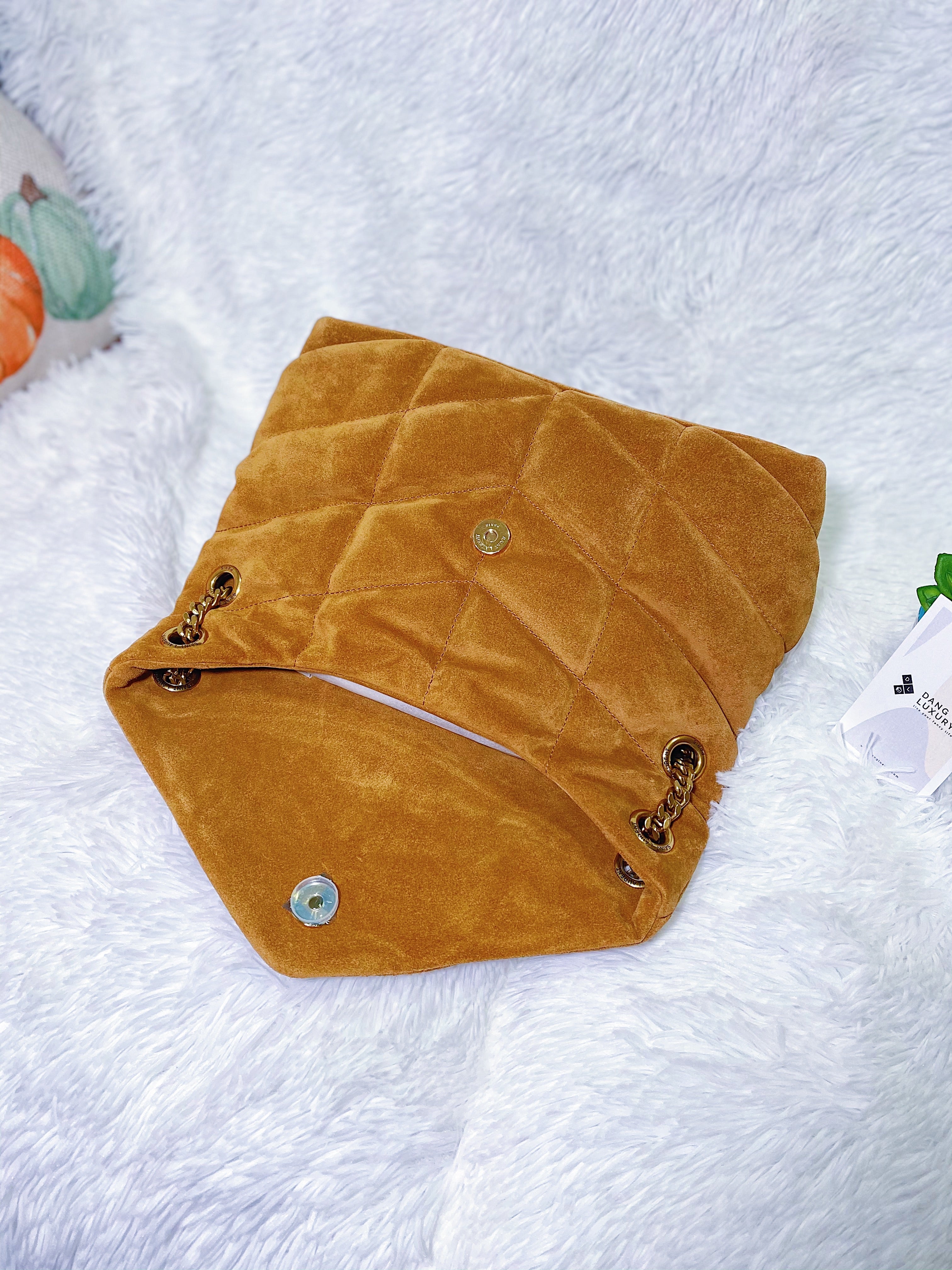 [TOP] Yves Saint Laurent YSL Loulou Puffer Small Suede - Tan