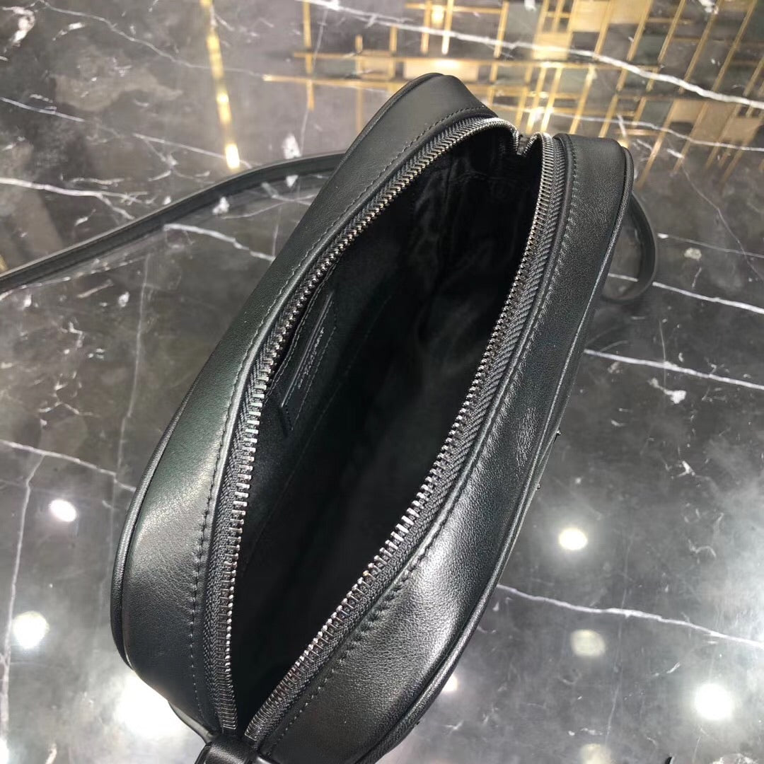 [TOP] Yves Saint Laurent YSL YSL LouLou Camera Bag - Black