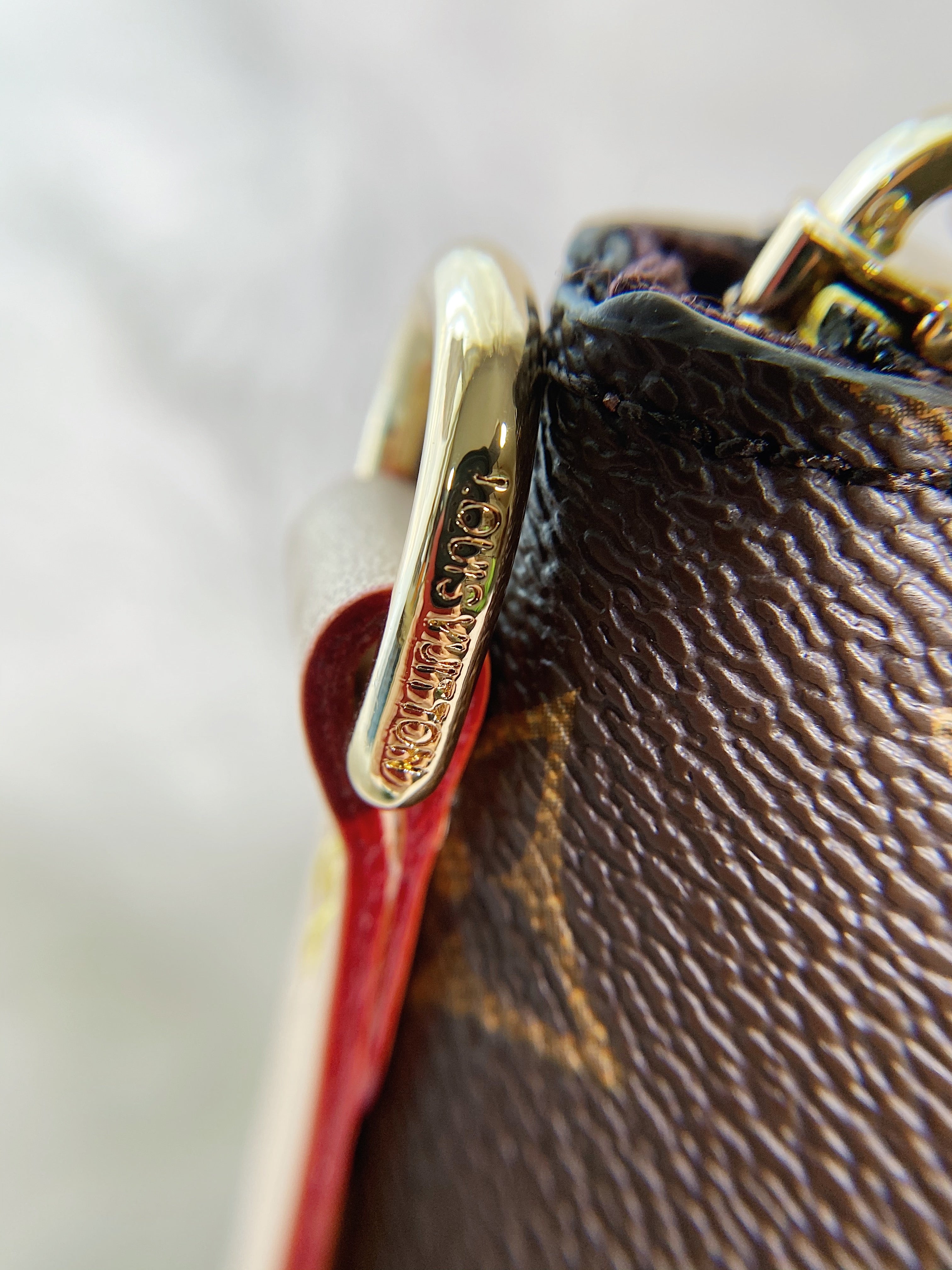 [TOP] Louis Vuitton LV  Monogram Canvas Turenne MM 29×16 ×31 cm