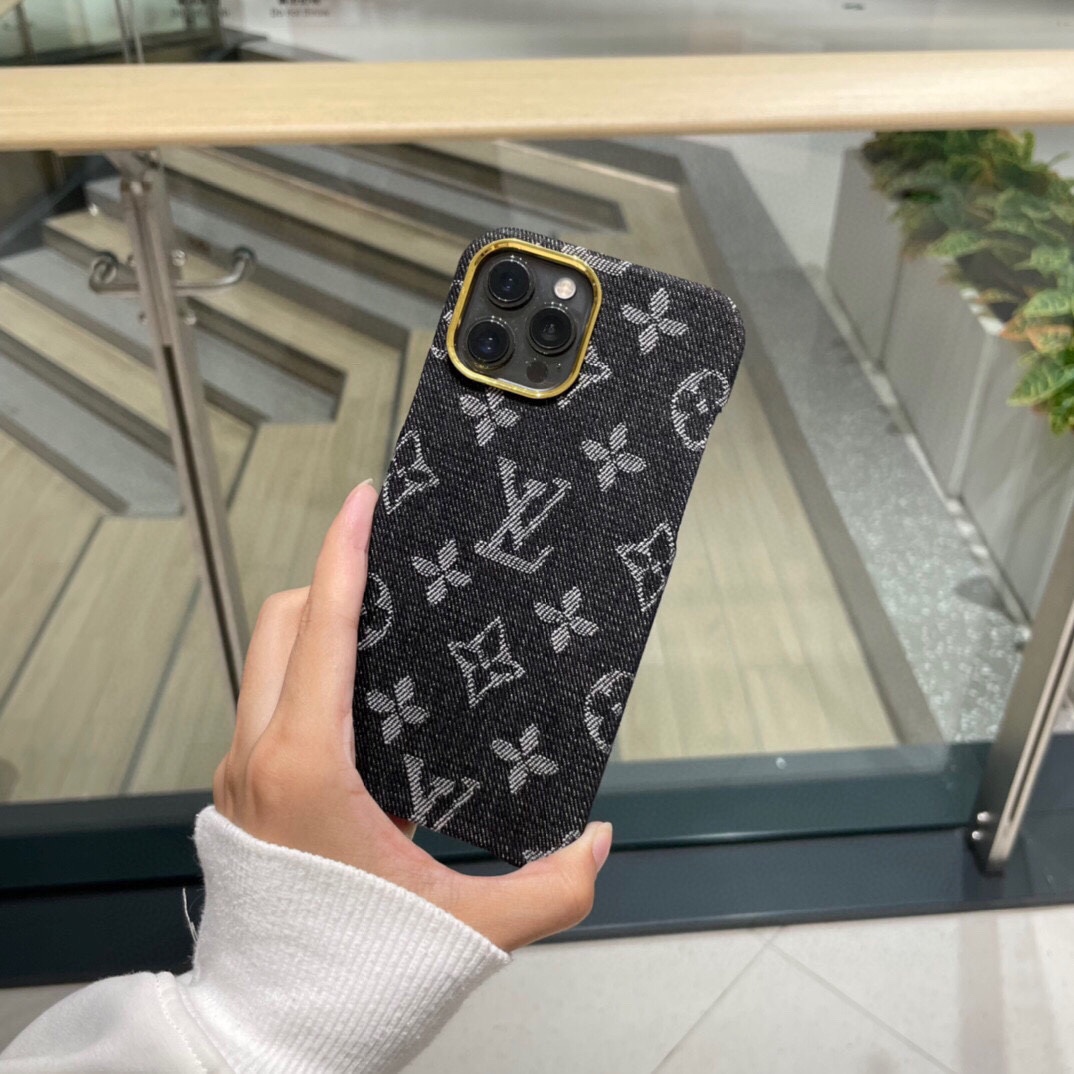[TOP] Louis Vuitton LV Iphone case - 2 Color