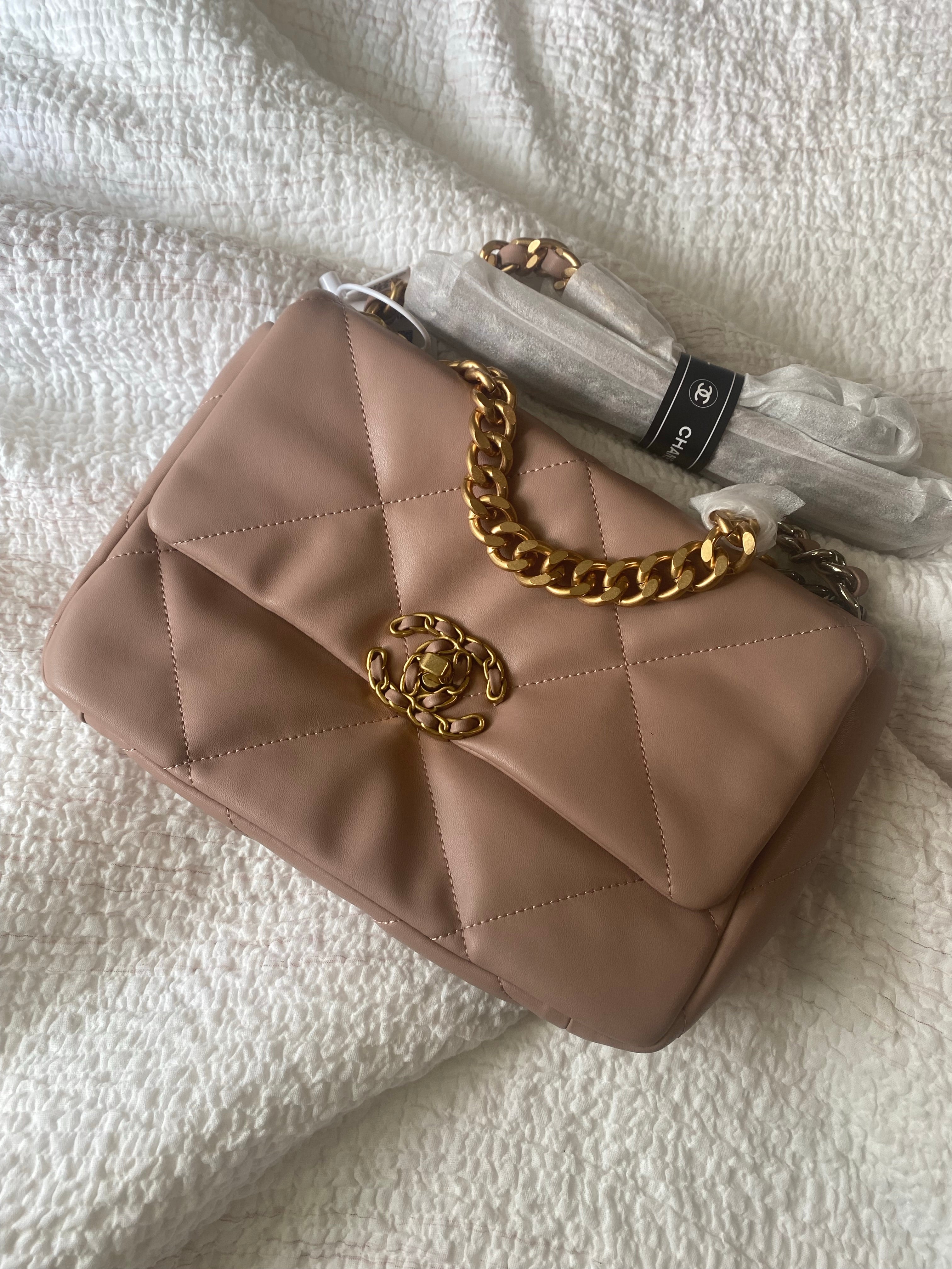 [TOP] CHANEL 19 Bag Small Lambskin 26cm - Light Pink