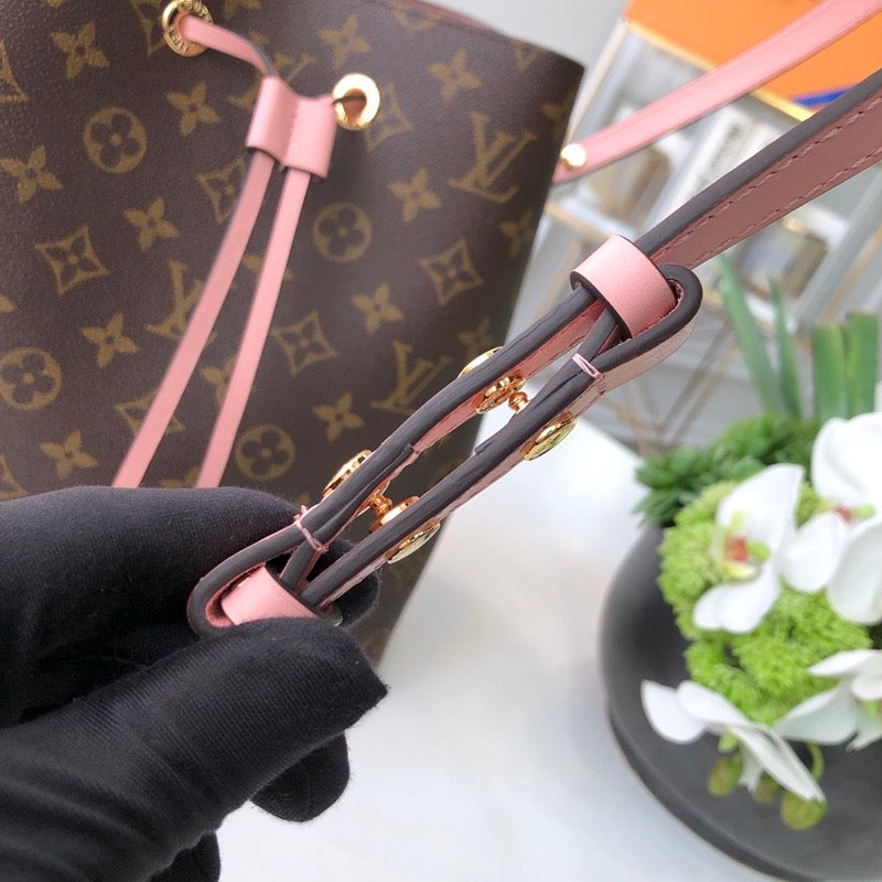 [TOP] Louis Vuitton LV  Noe Monogram Bag 26/26/17.5CM - Pink