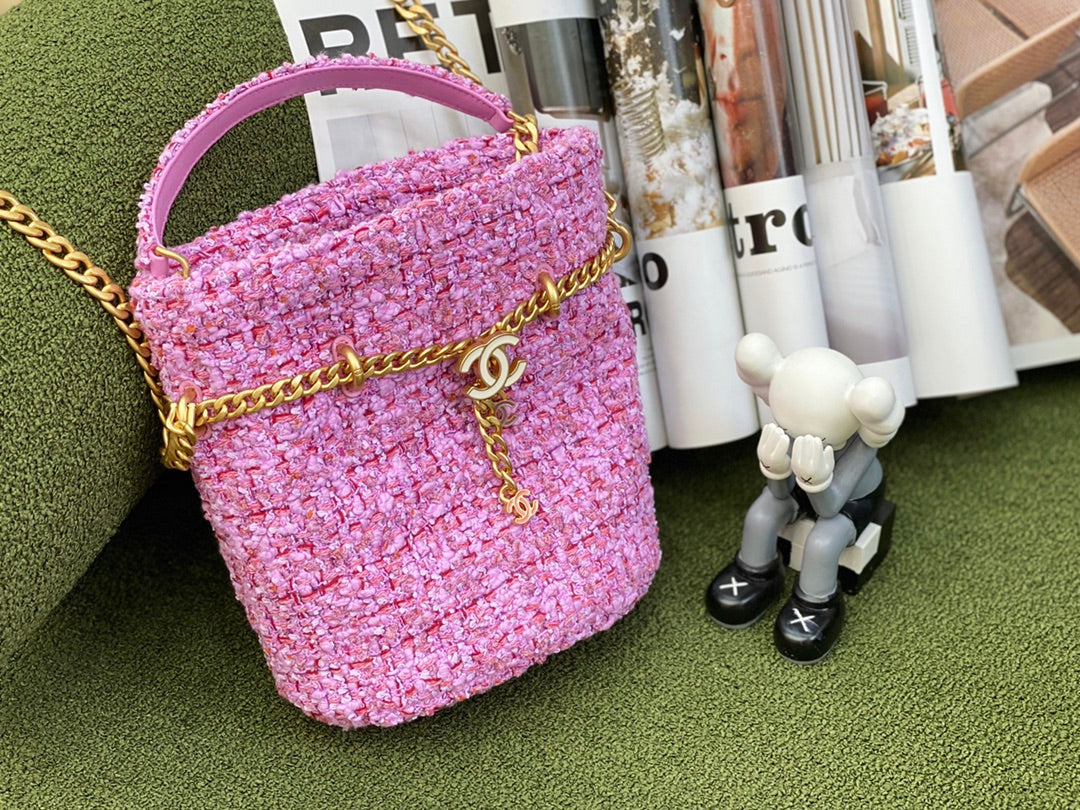[TOP] CHANEL Bucket Tweed Bag  2022 - Purple