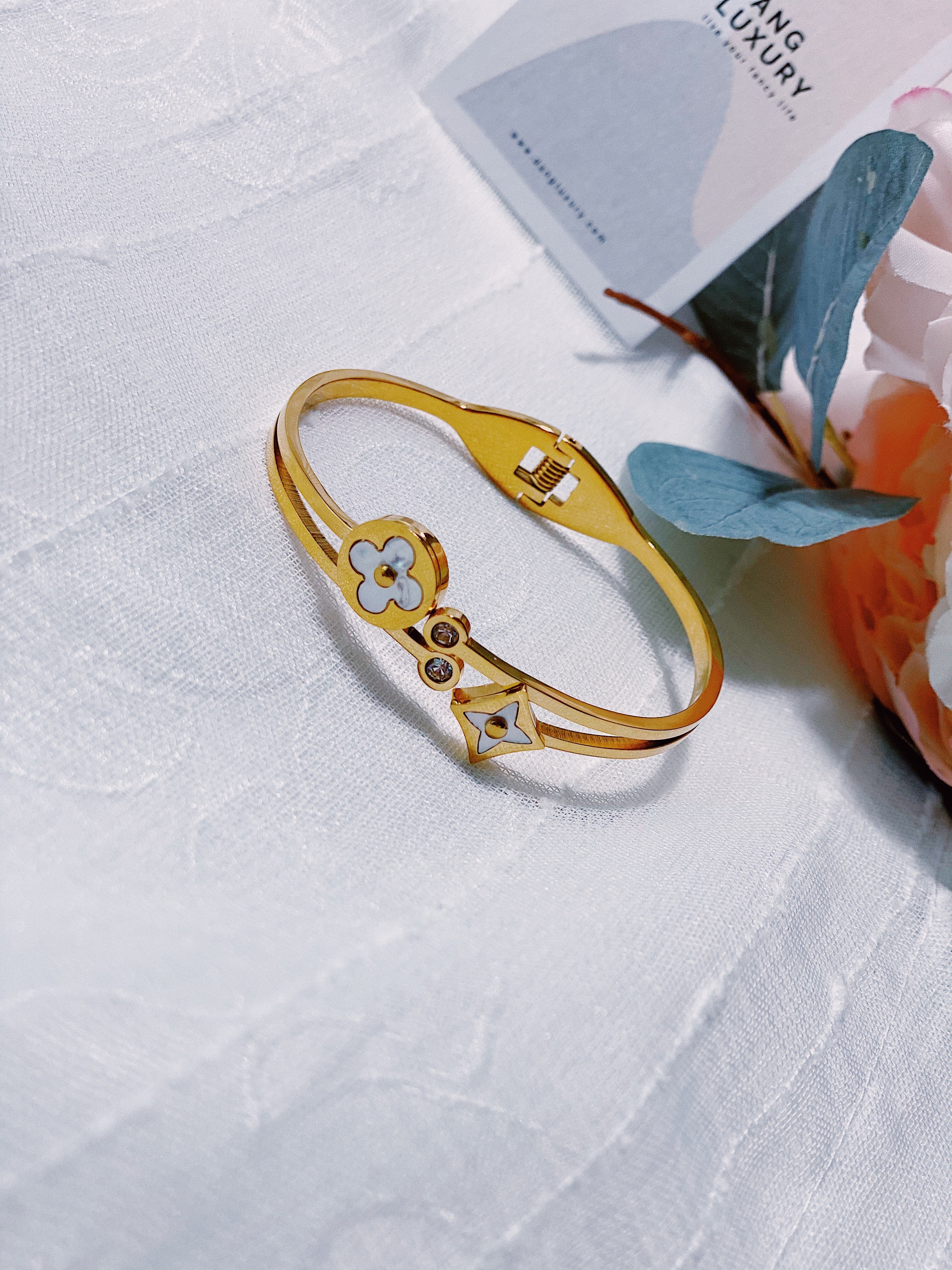 [TOP] Louis Vuitton LV Flores Open Bangle Bracelet