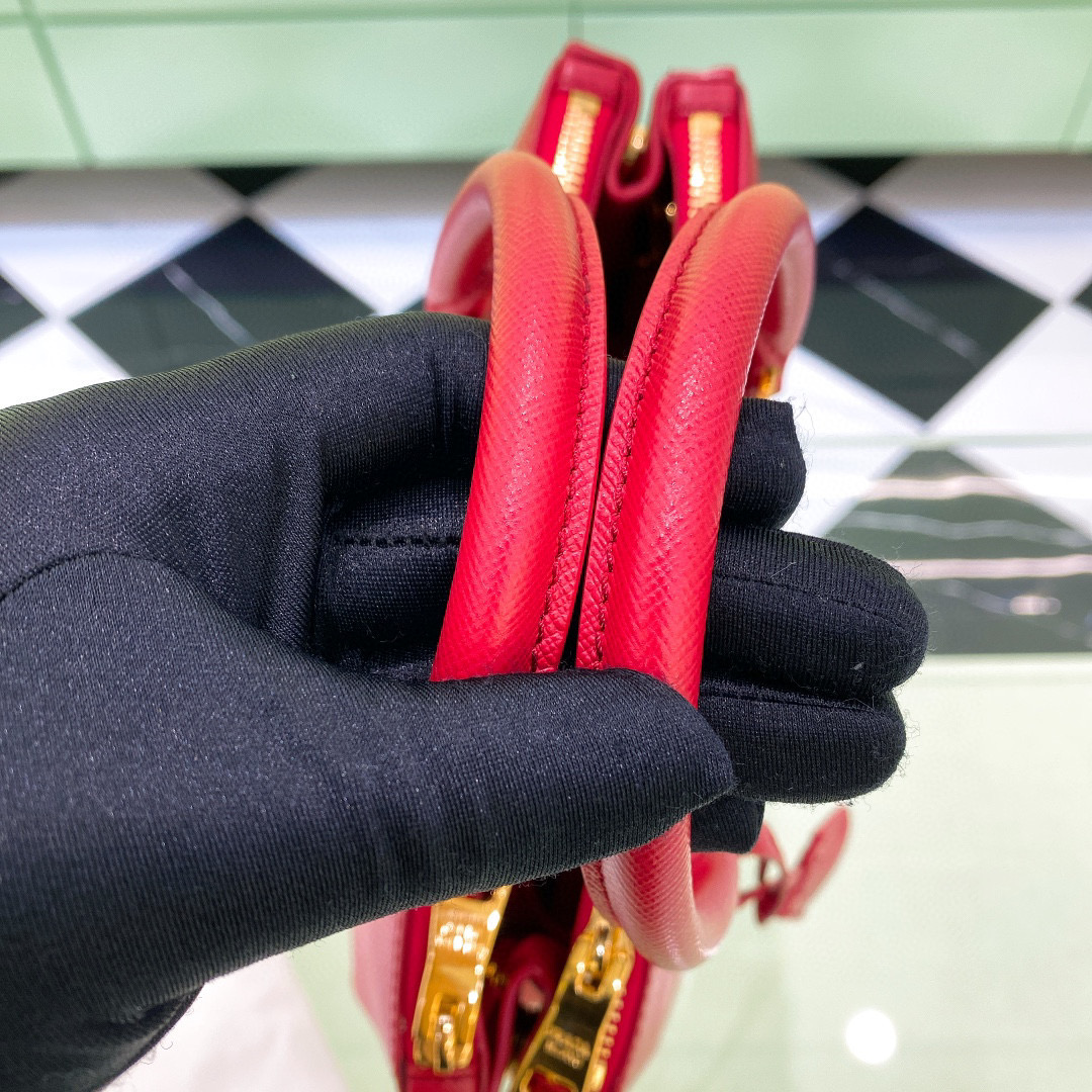 [TOP] PRADA Galleria Saffiano Handbag Small 24.5*16.5*11cm - Red