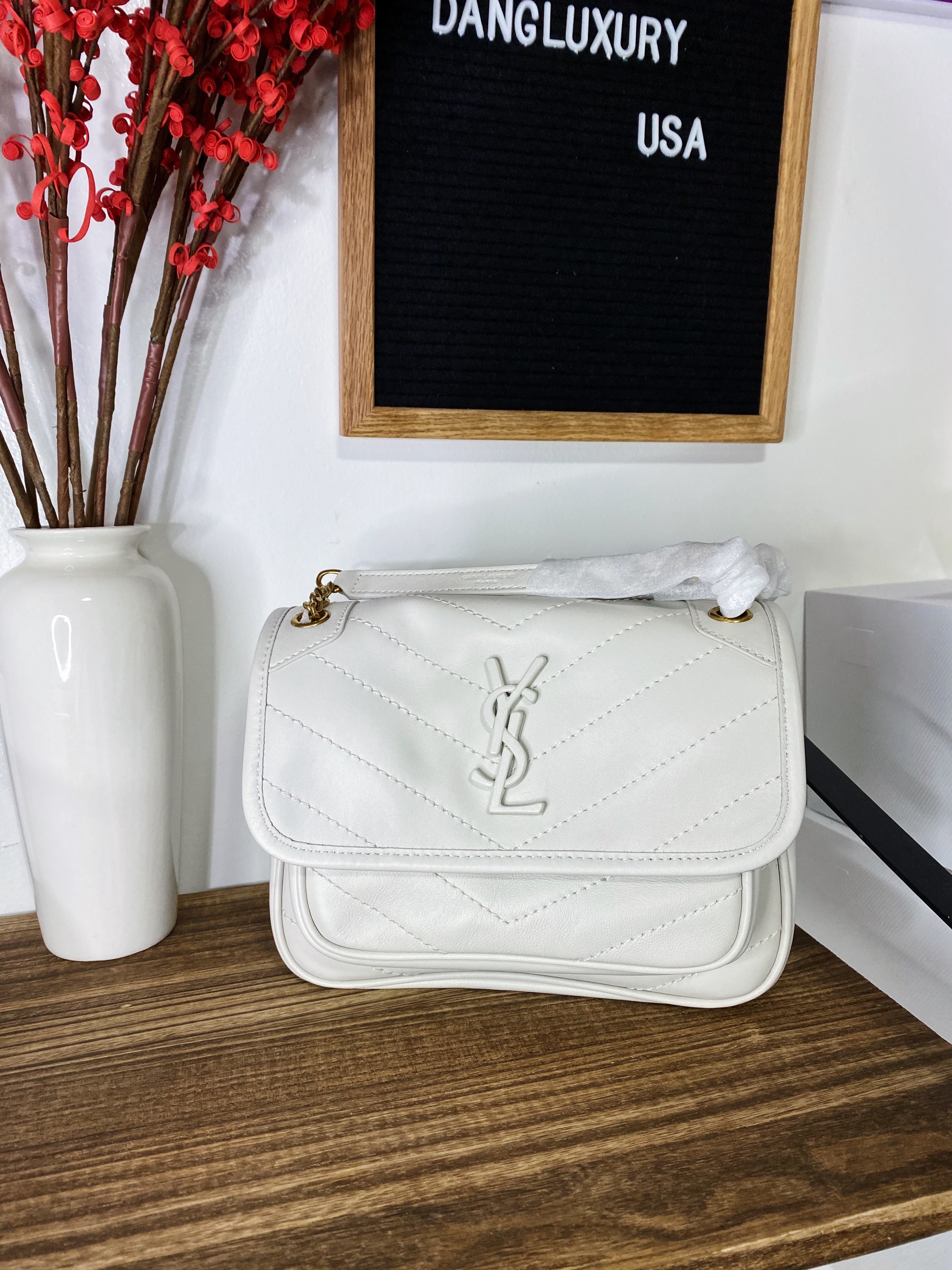 [TOP] Yves Saint Laurent YSL Nikki Small - OFF WHITE