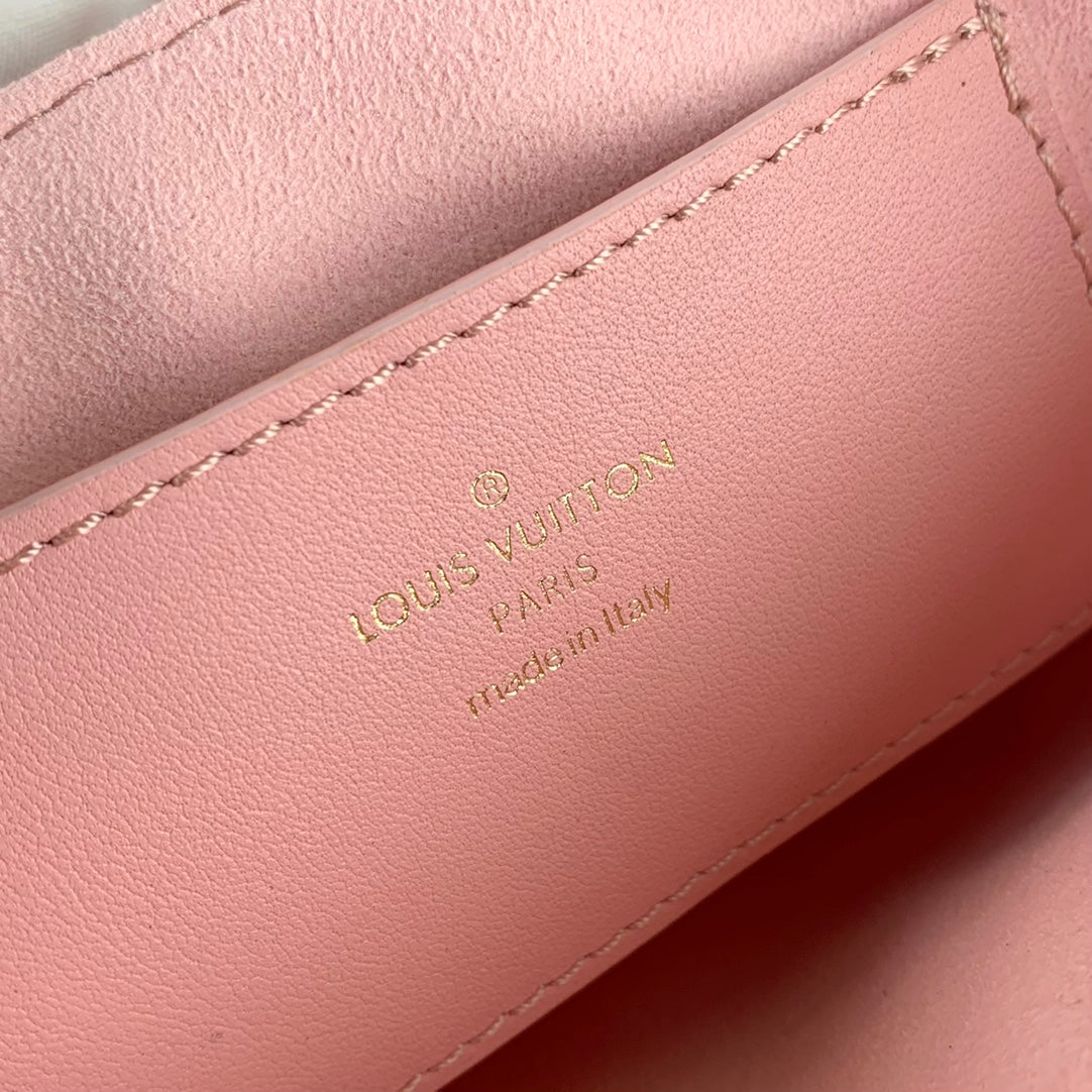 [TOP] Louis Vuitton LV L*V New Wave Multi Pochette 21X12X3cm - Pink