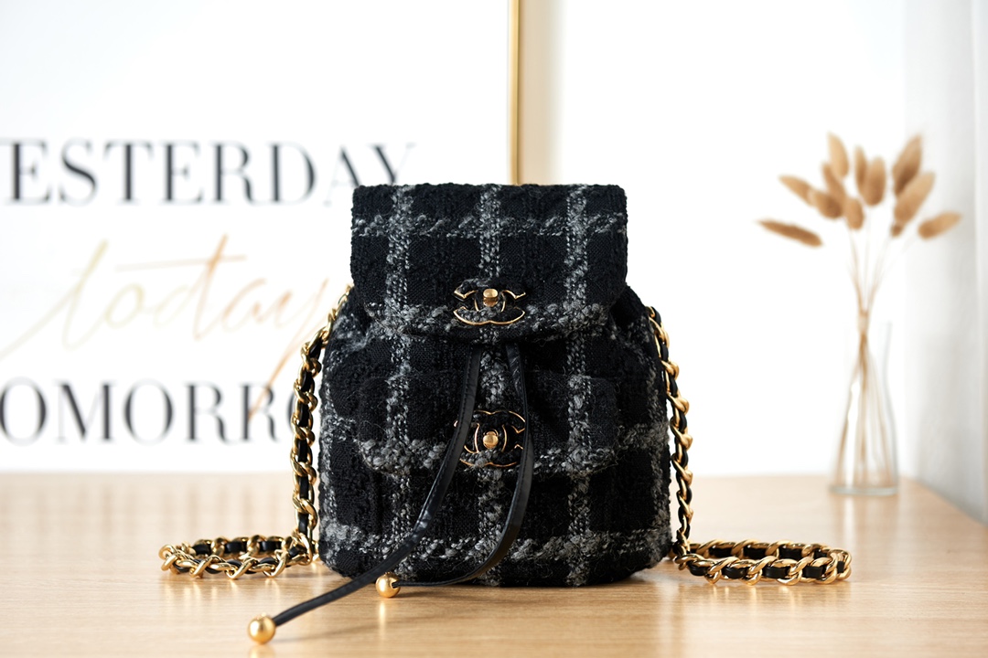 [TOP] CHANEL Duma Backpack 24x21x10cm -GHW-3 colors