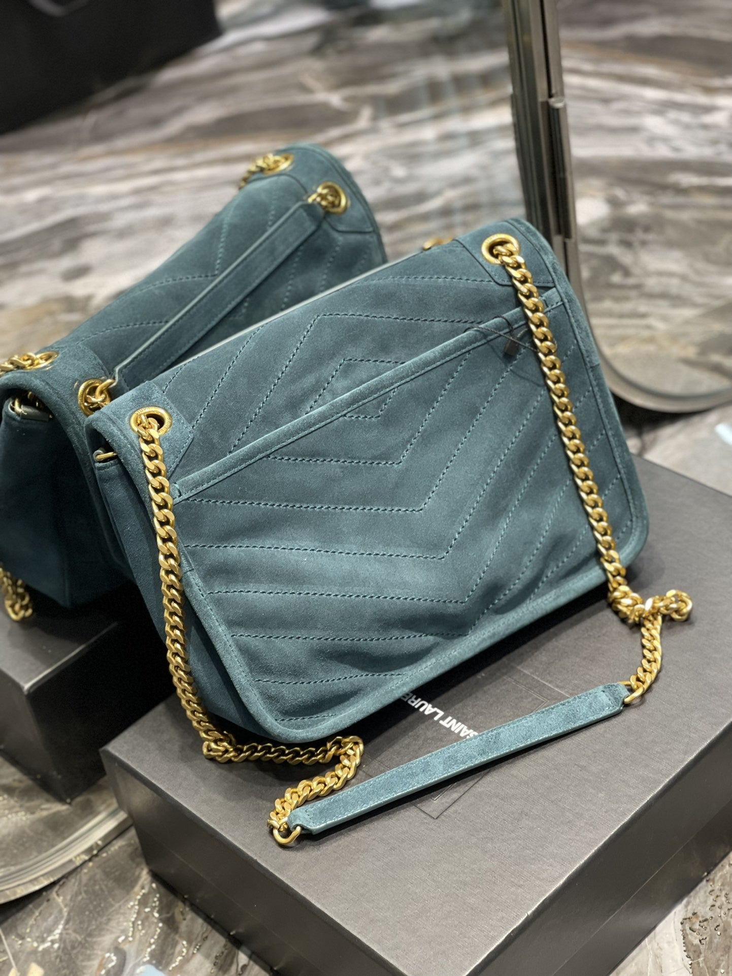 [TOP] Yves Saint Laurent YSL Niki Medium Suede Bag - Teal