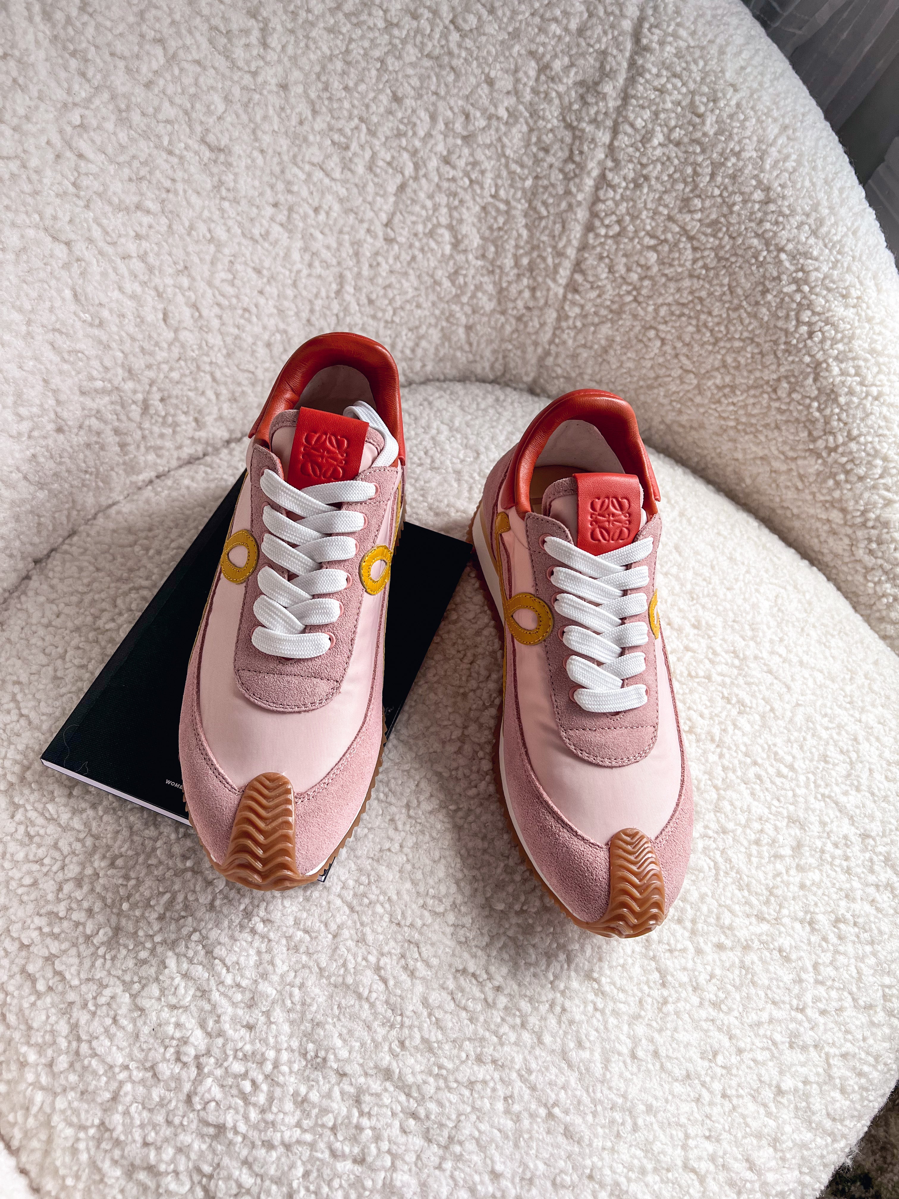[TOP] LOEWE Flow Runner Sneakers - Pink