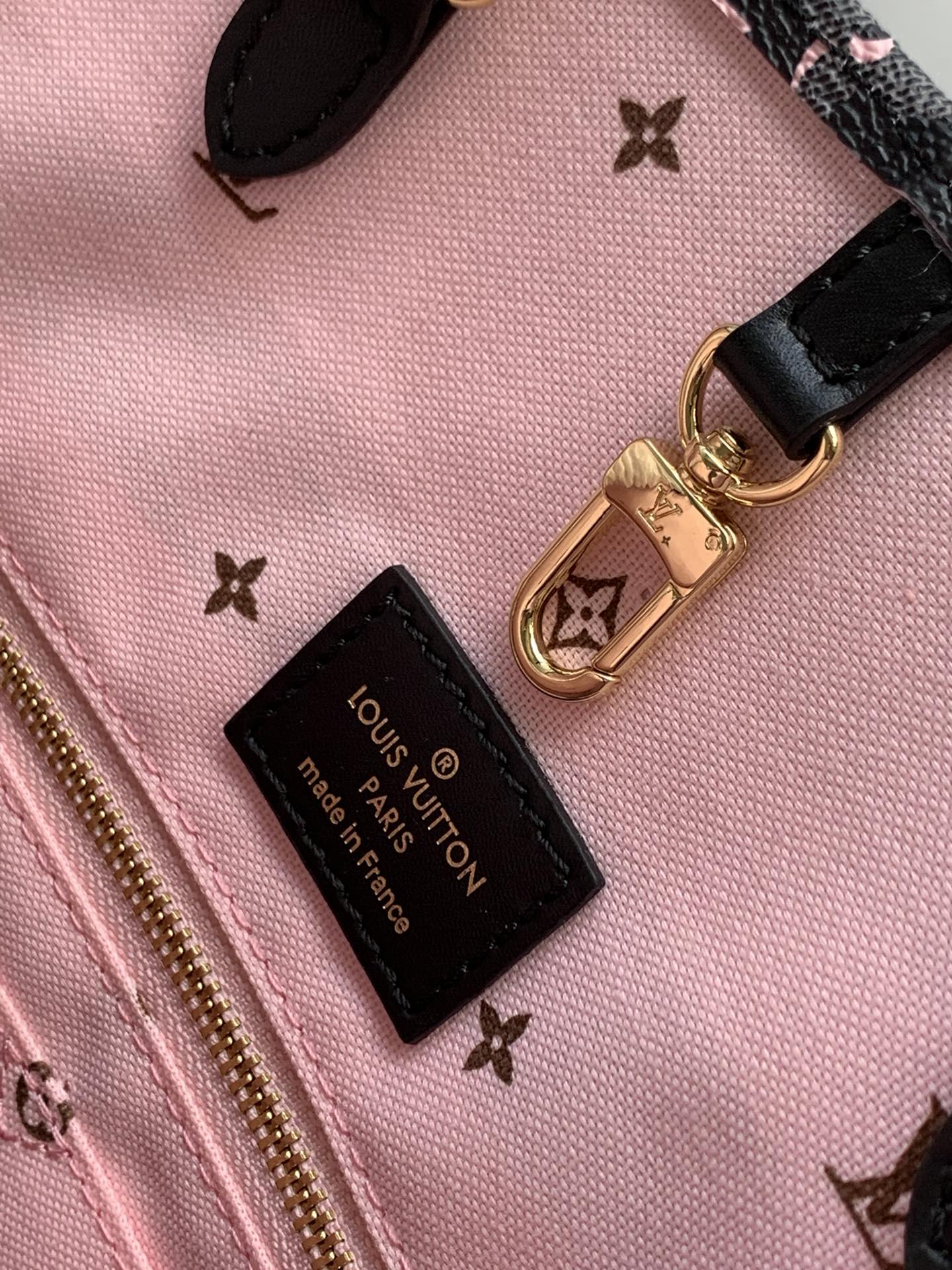 [TOP] Louis Vuitton LV On The Go MM Fall For You Monogram Tote 35x27x14cm - Black