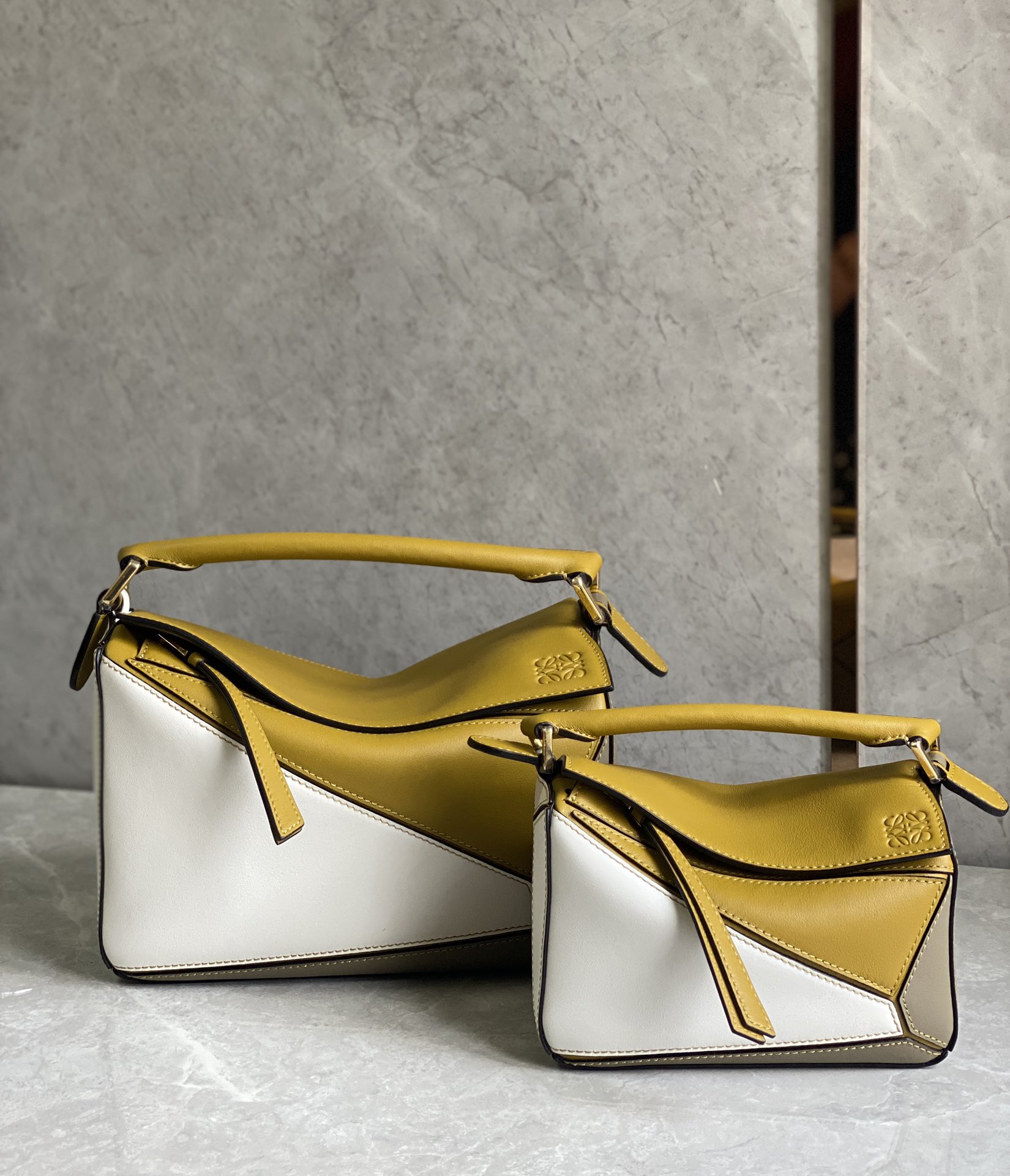 [TOP] LOEWE Puzzle Bag 18*11*7.5cm/24*10*14cm - Yellow