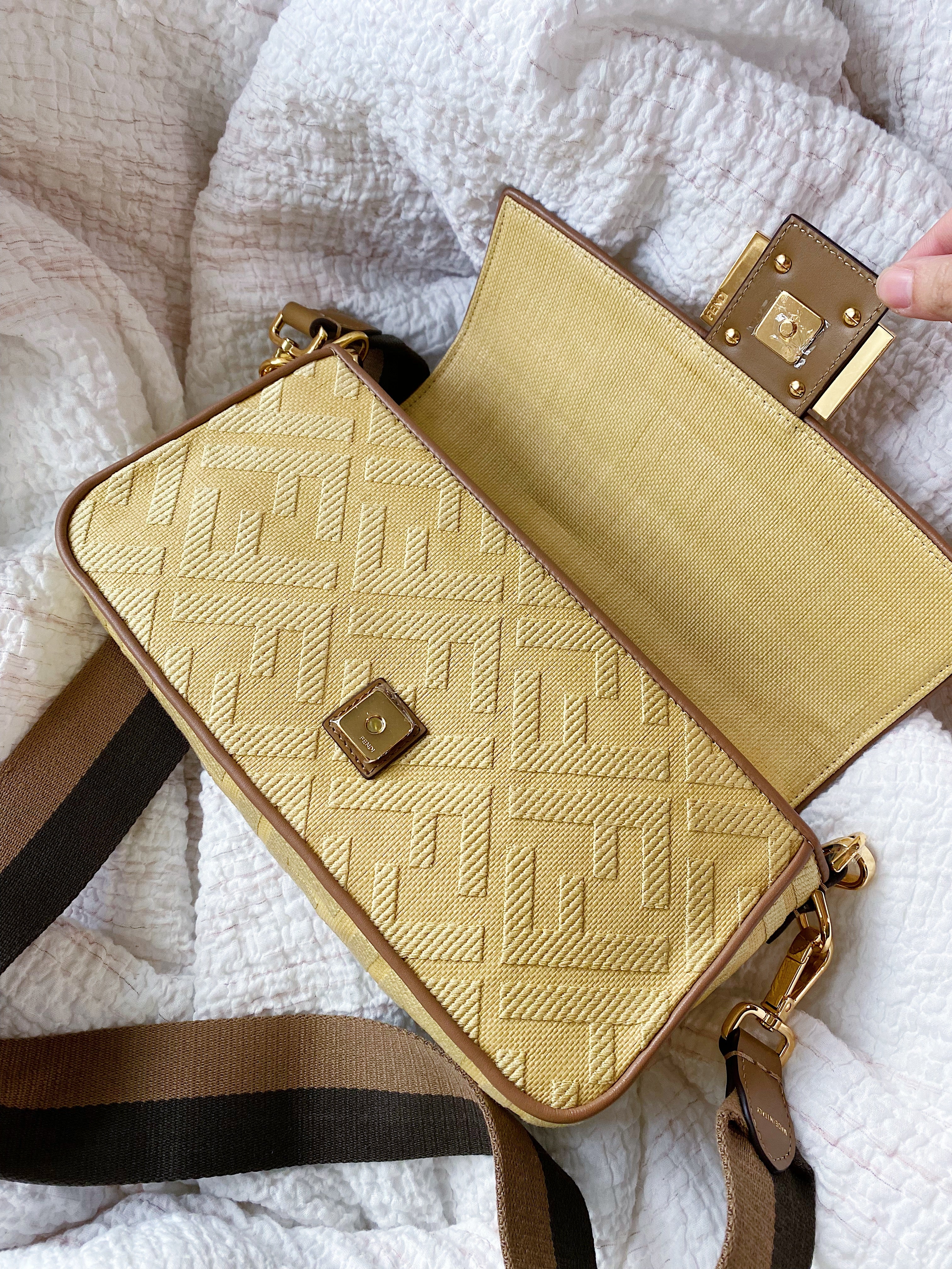 [TOP] FENDI FENDI Baguette Canvas Bag - Yellow