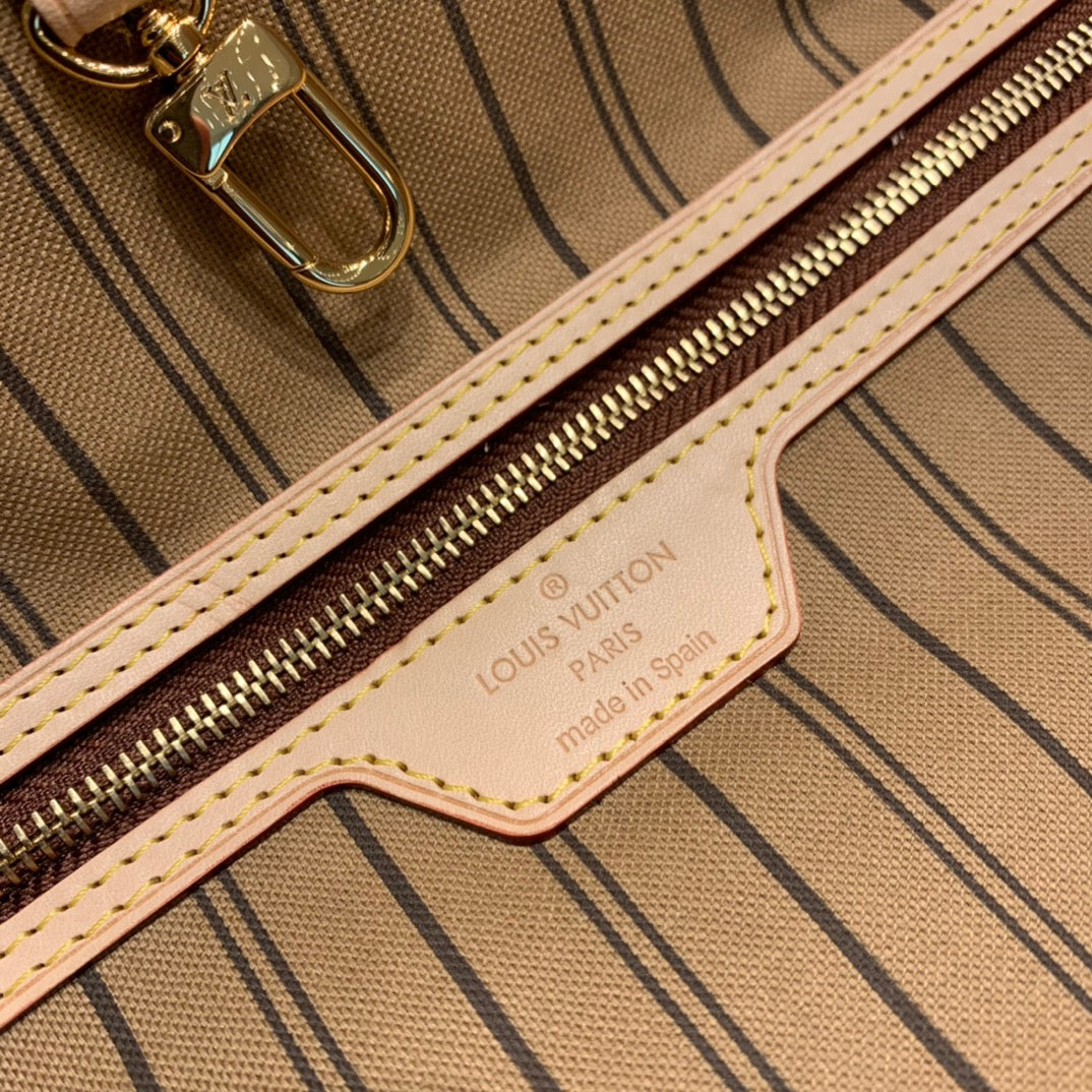 [TOP] Louis Vuitton LV  Neverfull GM Monogram Bag - Tan