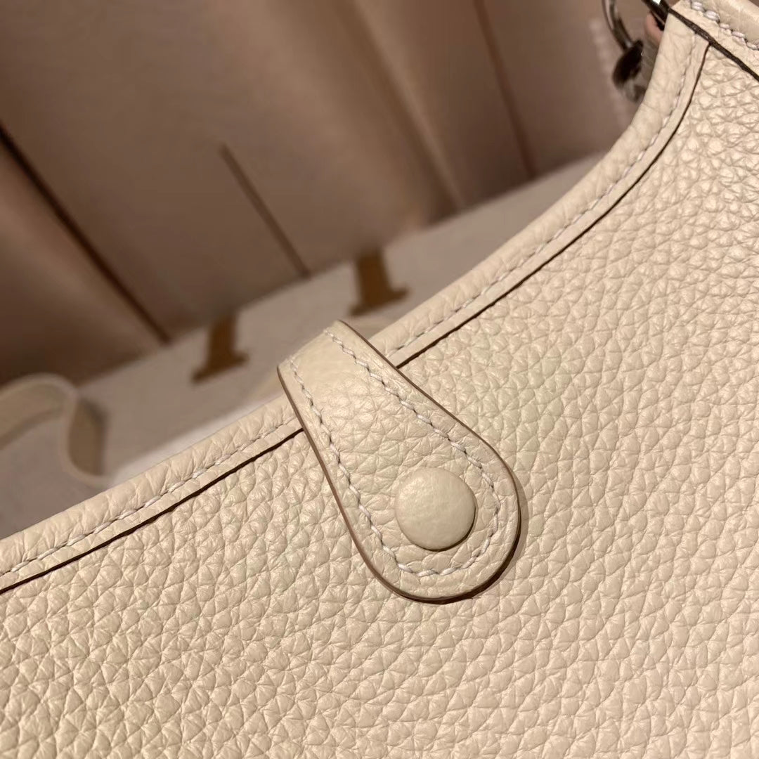 [TOP] HERMES Evelyne 16CM - Craie & SHW