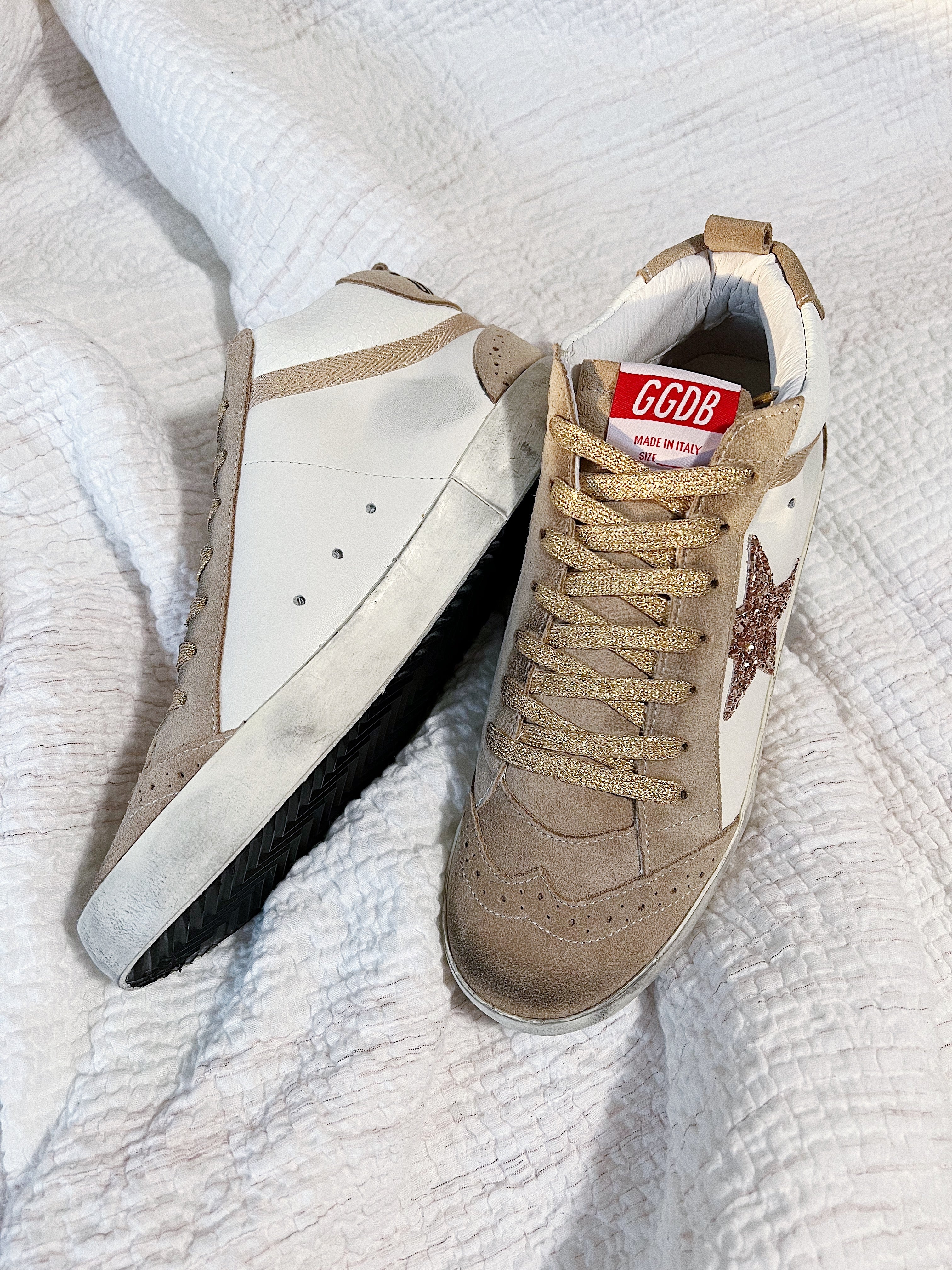 [TOP] GGDB High Top Sneakers - Gold and White Croc