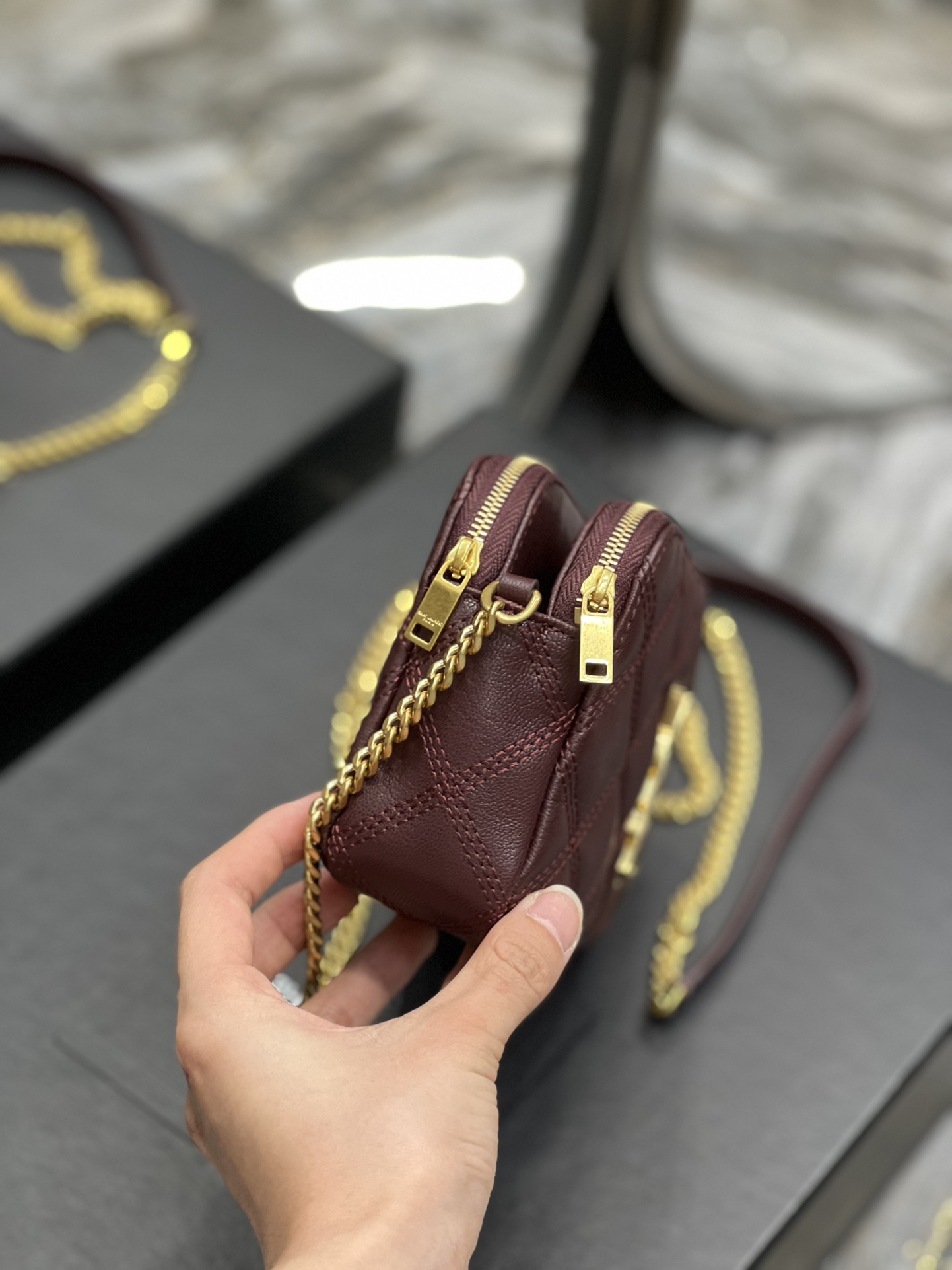 [TOP] Yves Saint Laurent YSL  BECKY Handbag Shoulder Bag - Red