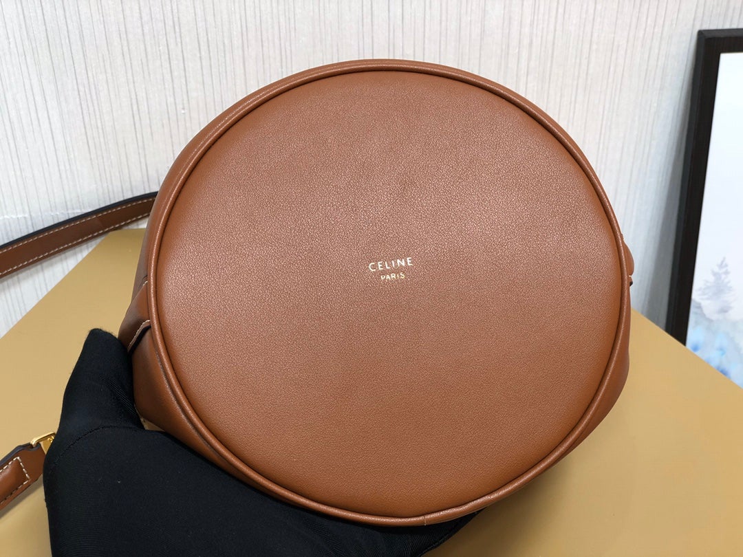 [TOP] CELINE Teen Bucket Bag - Brown