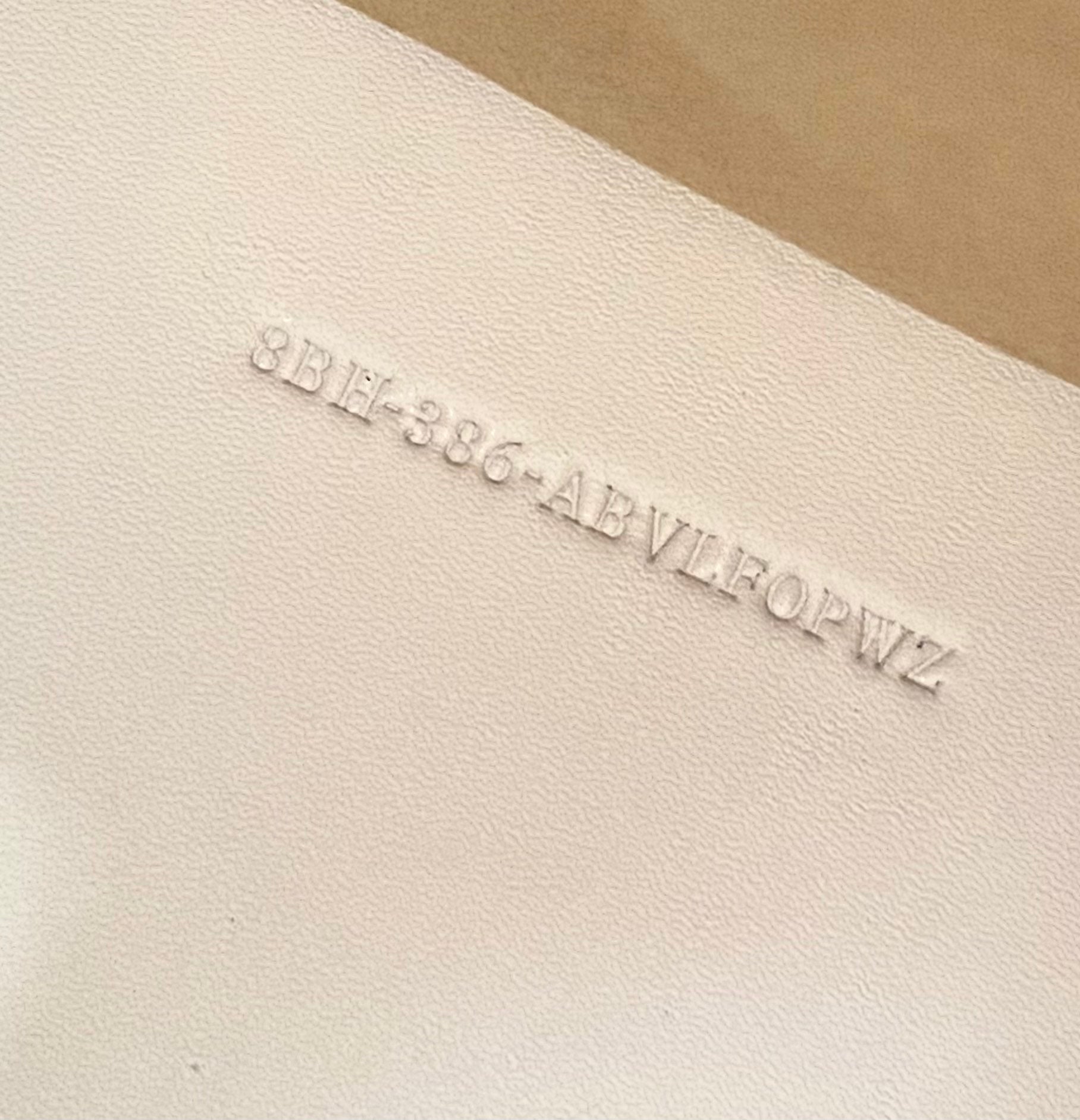 [TOP] FENDI FENDI Medium Sunshine Tote - White