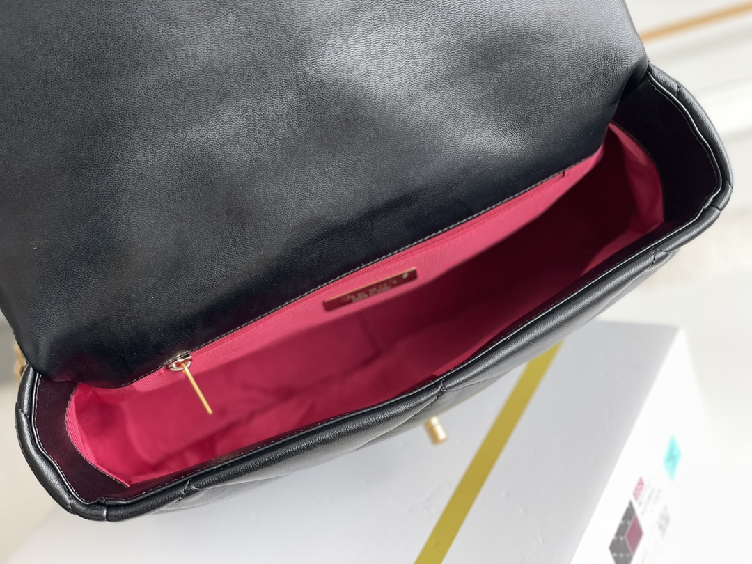 [TOP] CHANEL 19 Bag Maxi 30CM - Black
