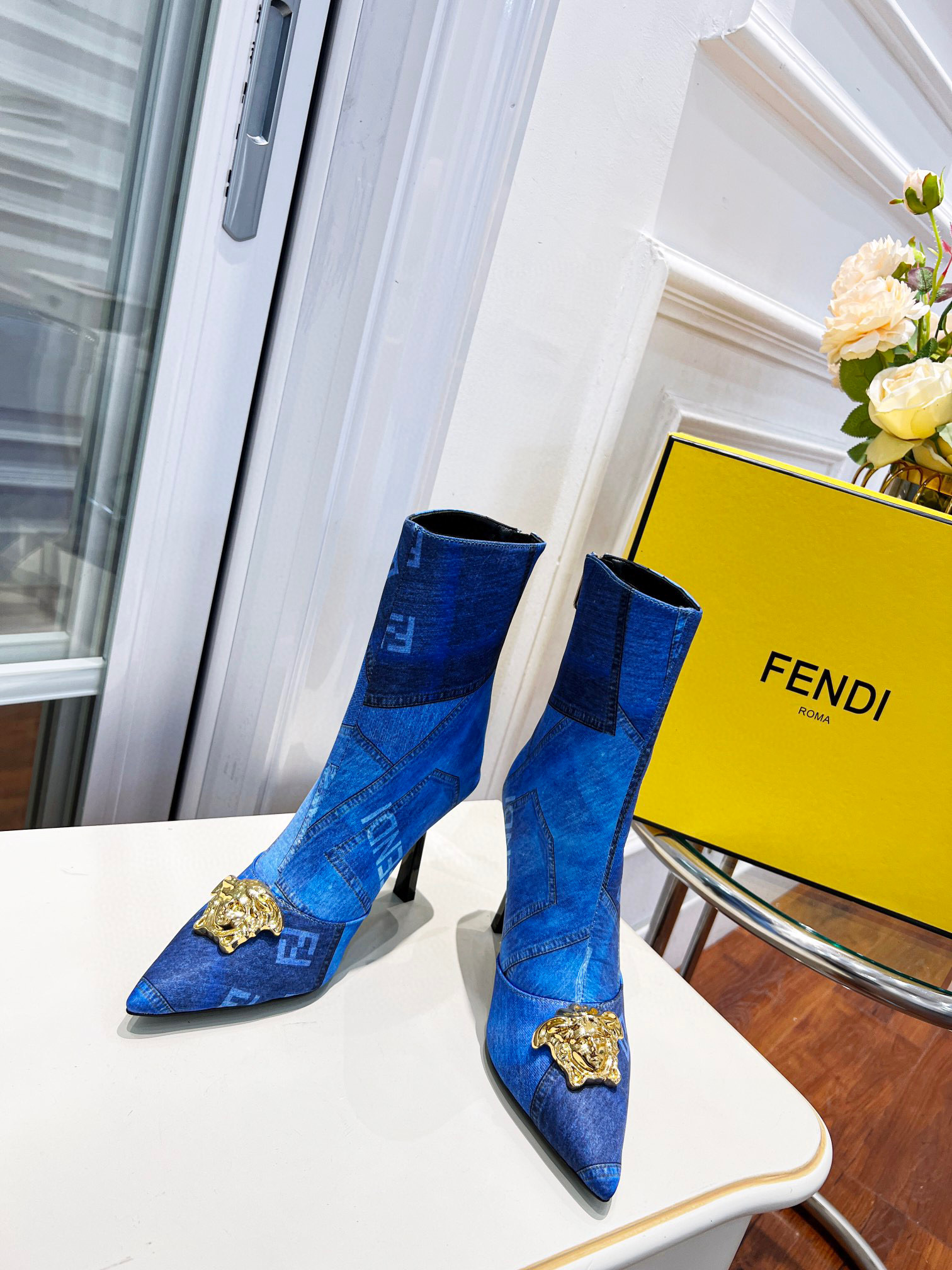 [TOP] FENDI x Versace Denim Boots - Blue & GHW