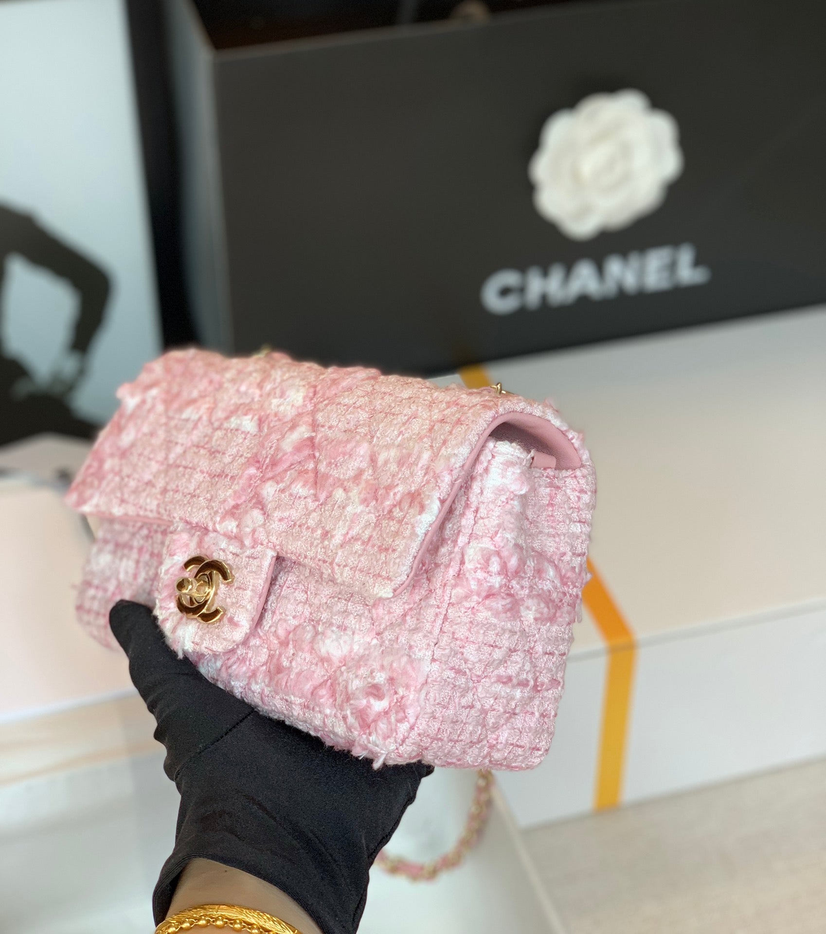 [TOP] CHANEL Classic Flap Bag  in Tweed New Mini 20cm - Pink Sakura
