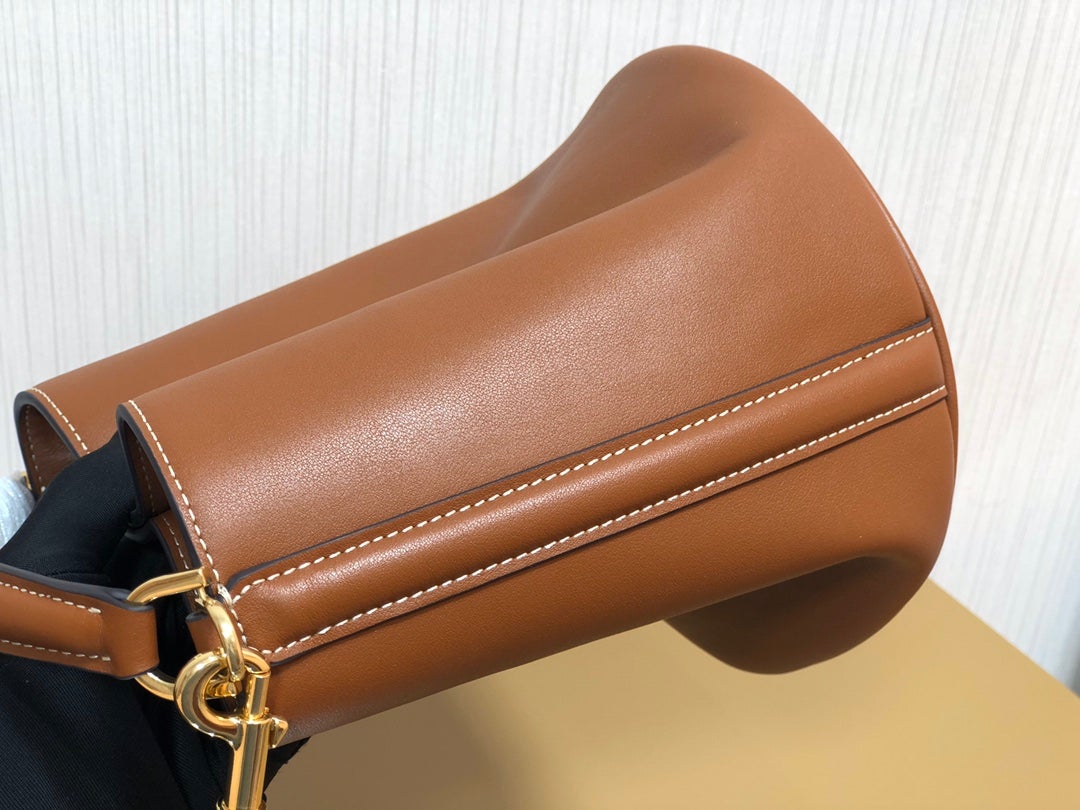 [TOP] CELINE Teen Bucket Bag - Brown