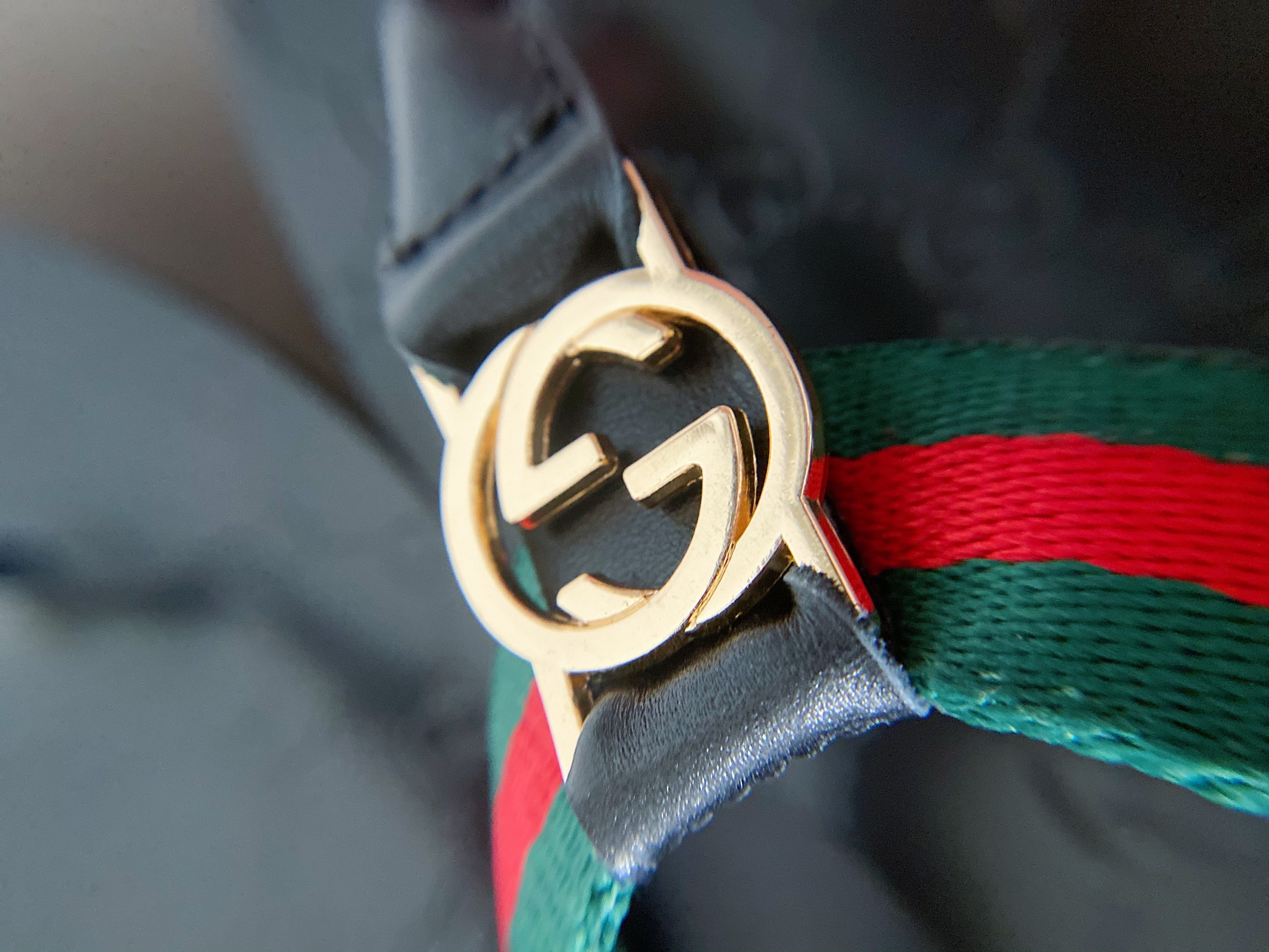 [TOP] GUCCI  Green And Red Web Strap Thong Sandals