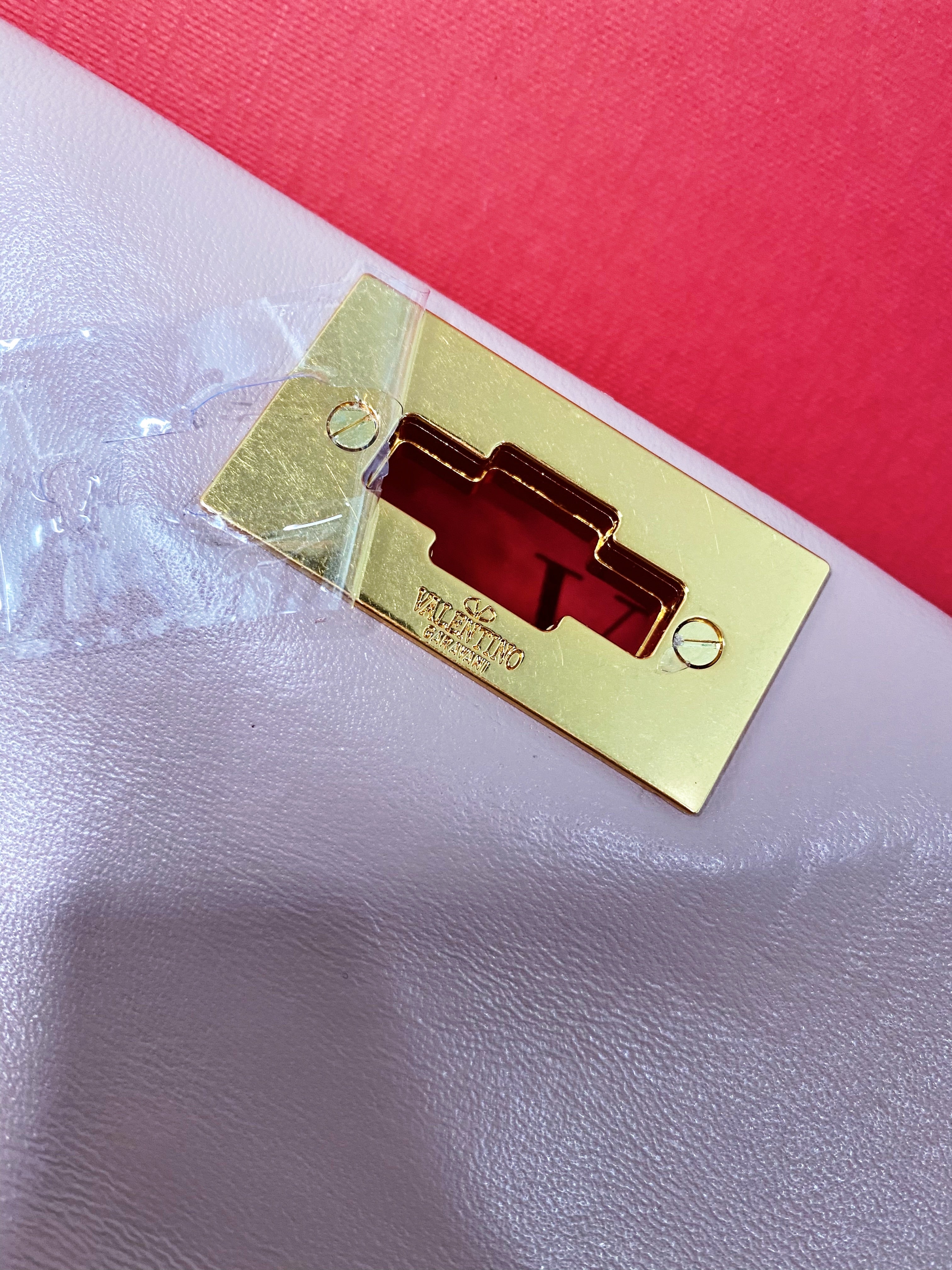 [TOP] VALENTINO  Roman Stud Nappa Chain Bag