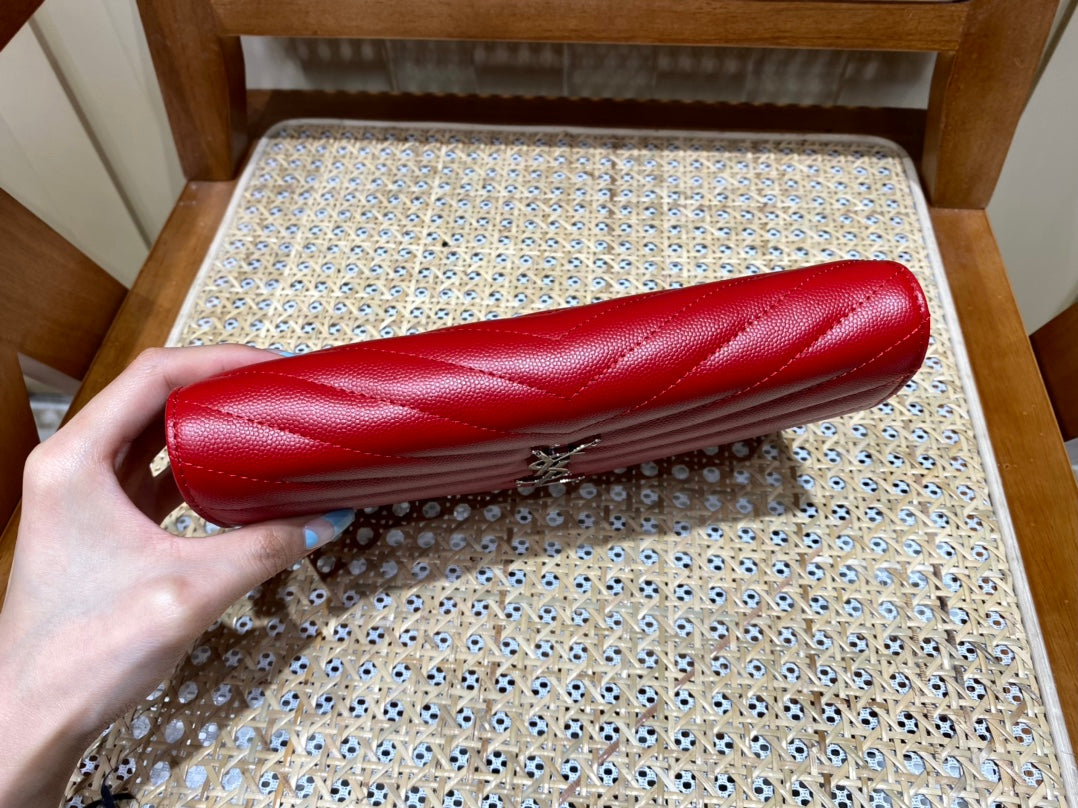 [TOP] Yves Saint Laurent YSL WOC Matelasse Medium Purse - Red SHW