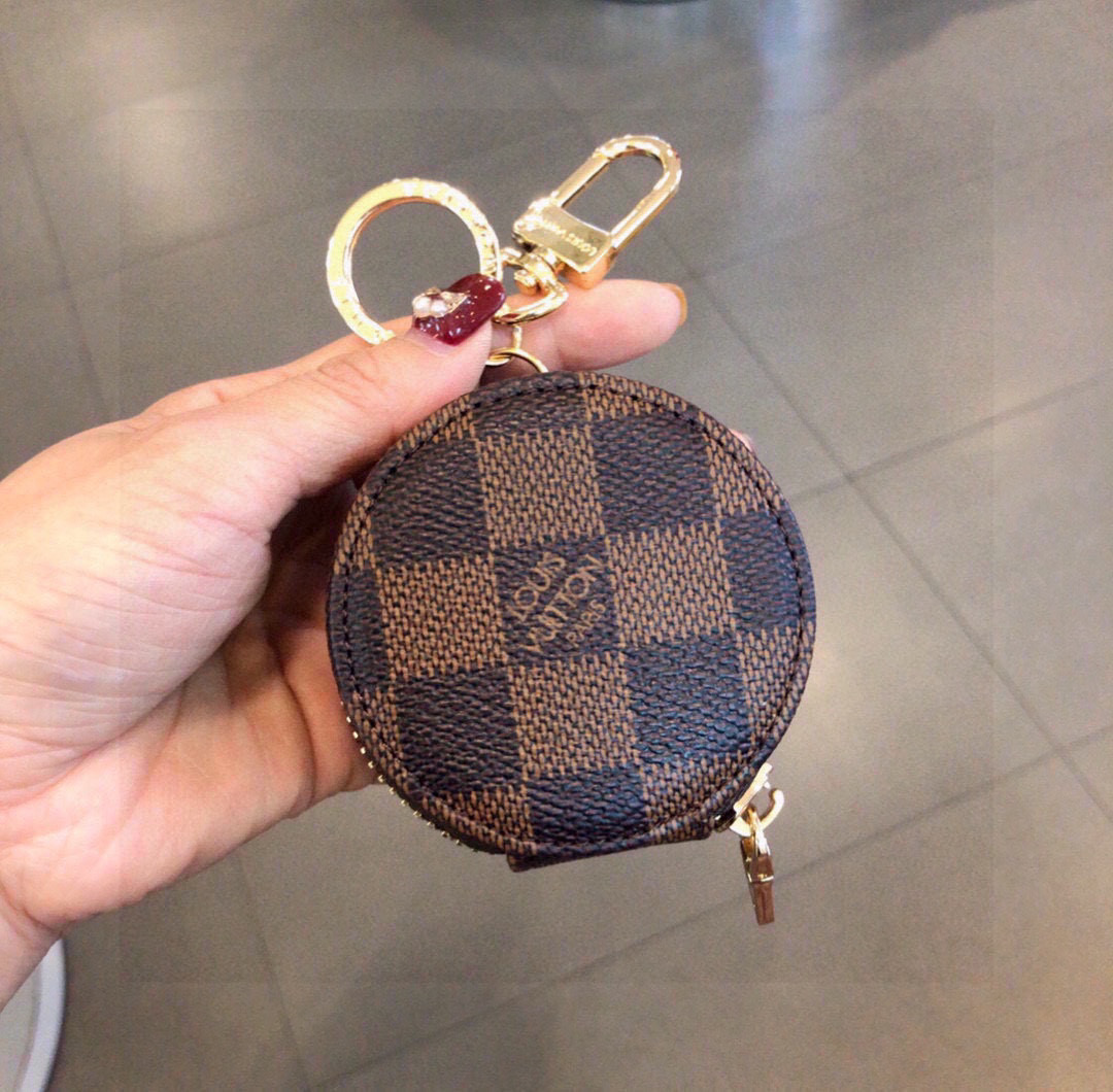 [TOP] Louis Vuitton LV Airpods Case - 12 Colours