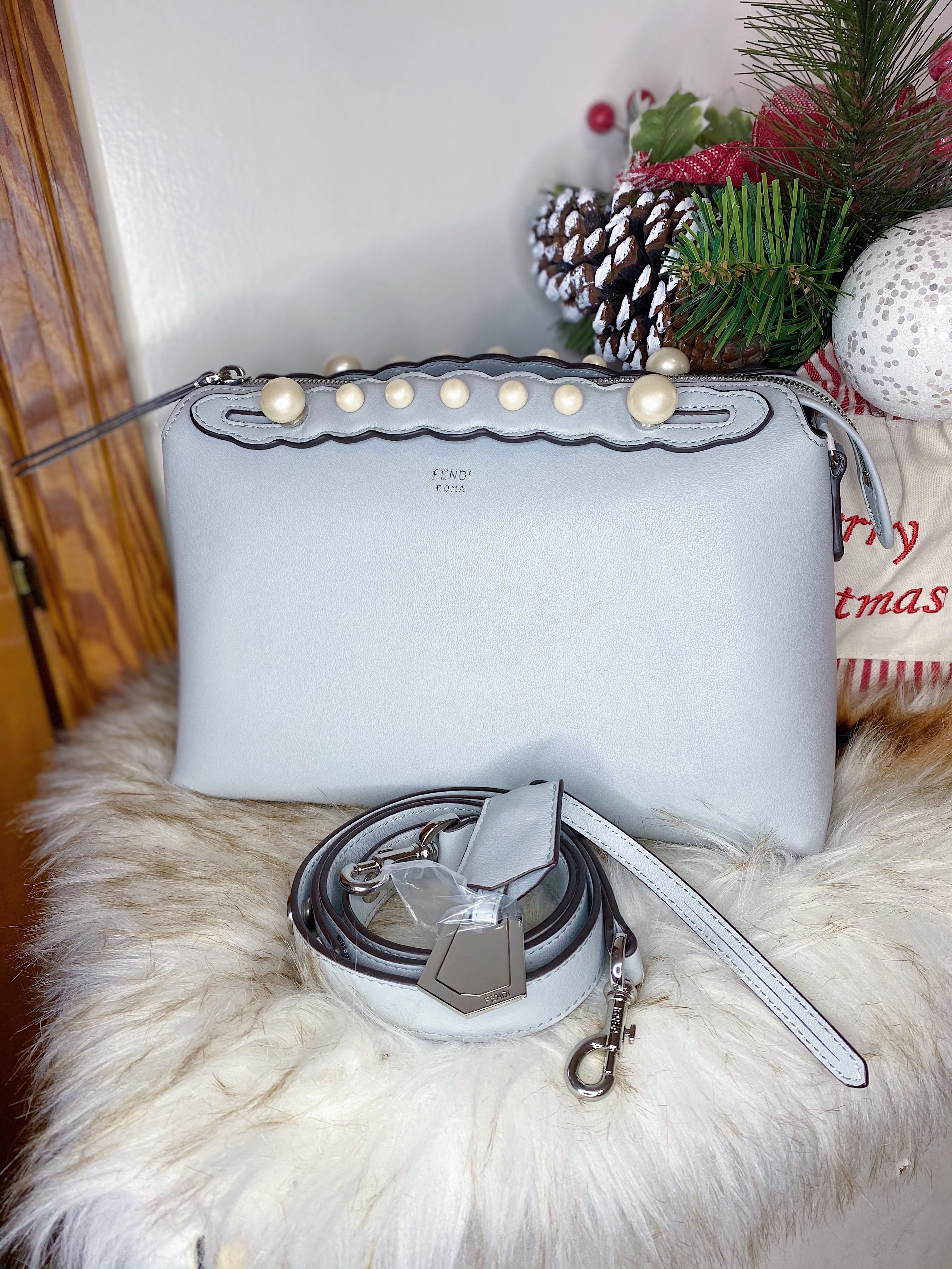 [TOP] FENDI By The Way Studded Leather Shoulder Bag