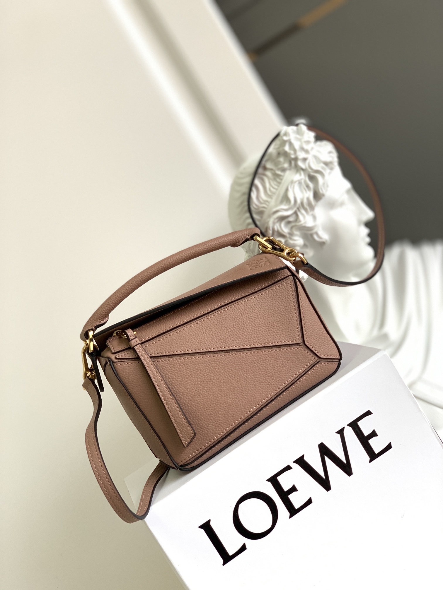 [TOP] LOEWE Puzzle Bag 18*12.5*8cm - Pink