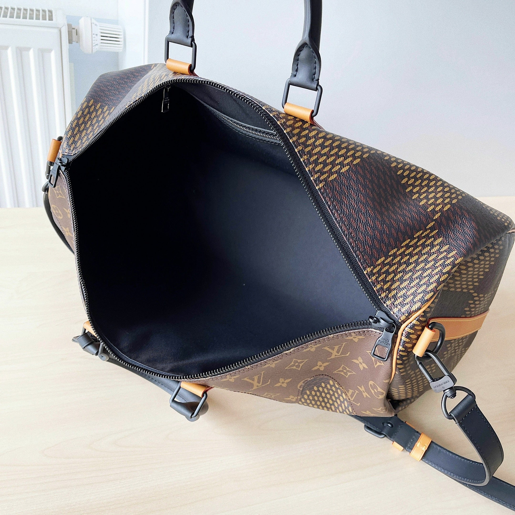 [TOP] Louis Vuitton LV L*V x Nigo Keepall 50 Bag-Brown