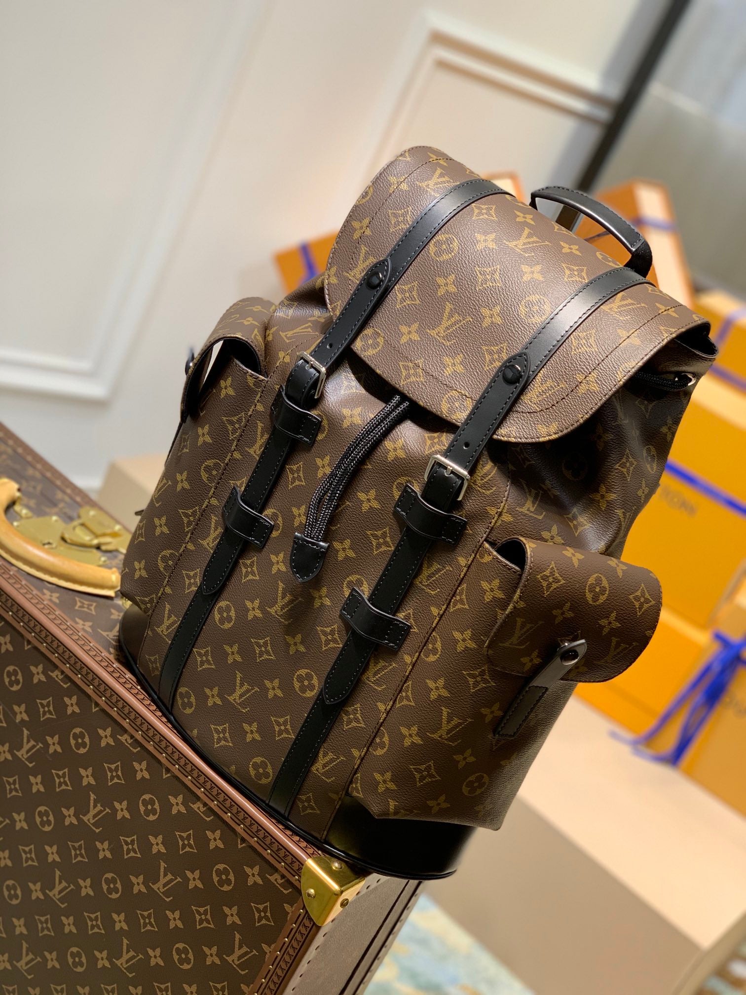 [TOP] Louis Vuitton LV L*V Christopher Monogram Backpack PM 41.0x48.0x13.0cm - Black
